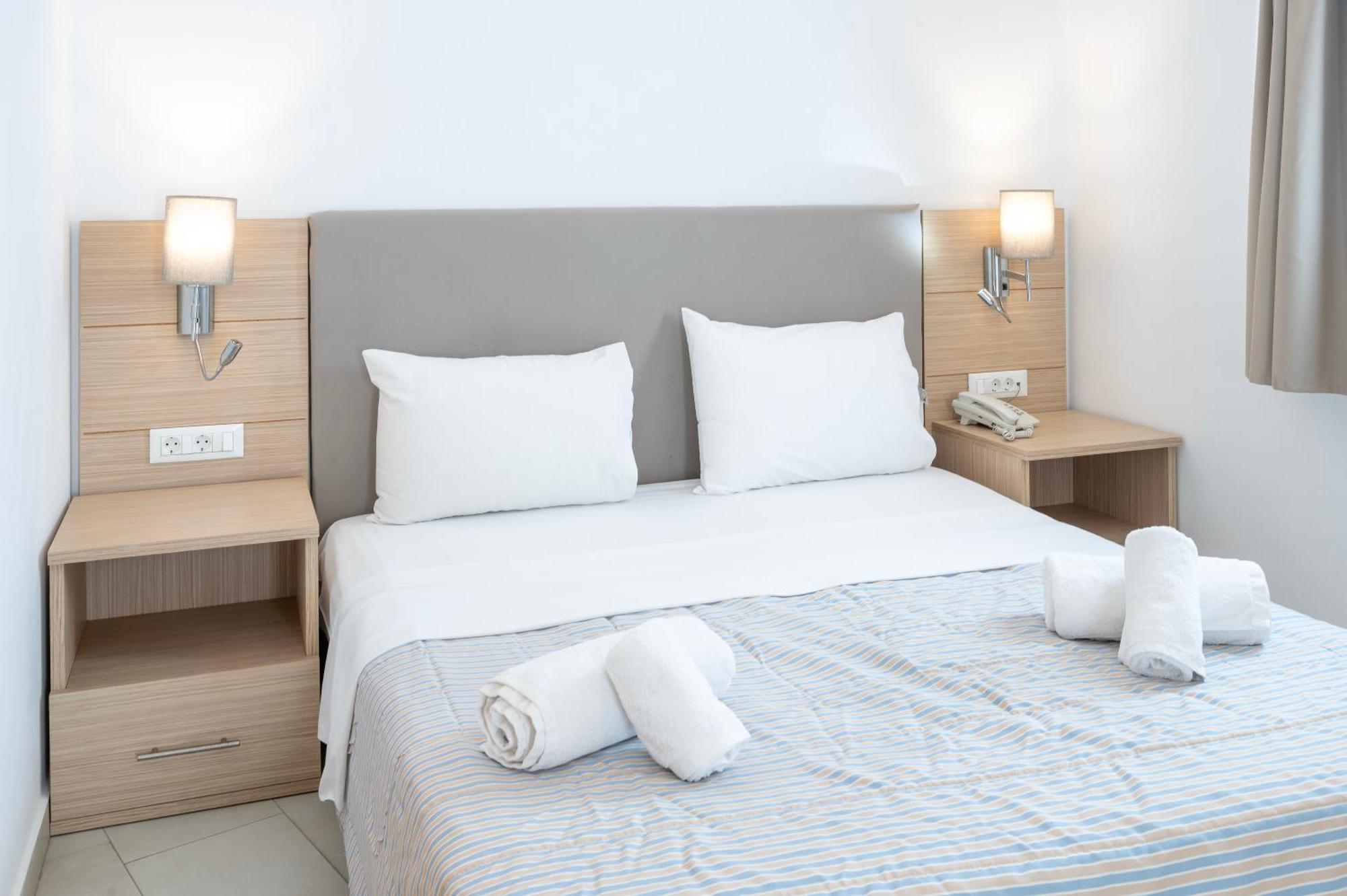 Hotel Orizontes Santorini