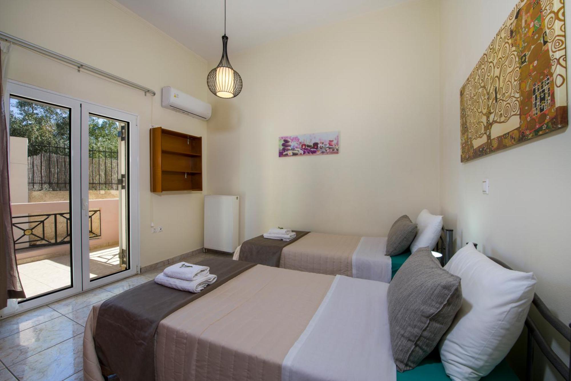 Ifigeneia Private Hot Tub *