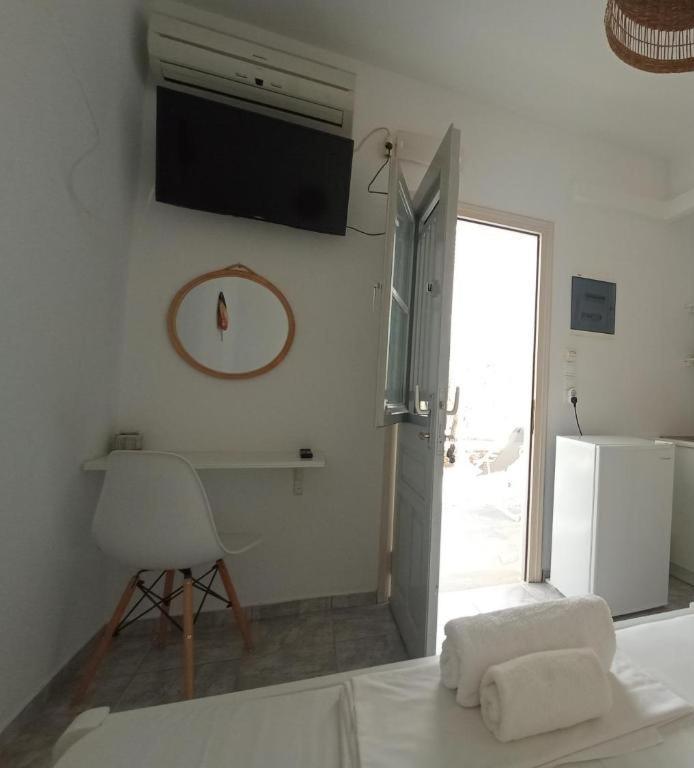 Ktima Vrisiana Platis Gialos (Sifnos)