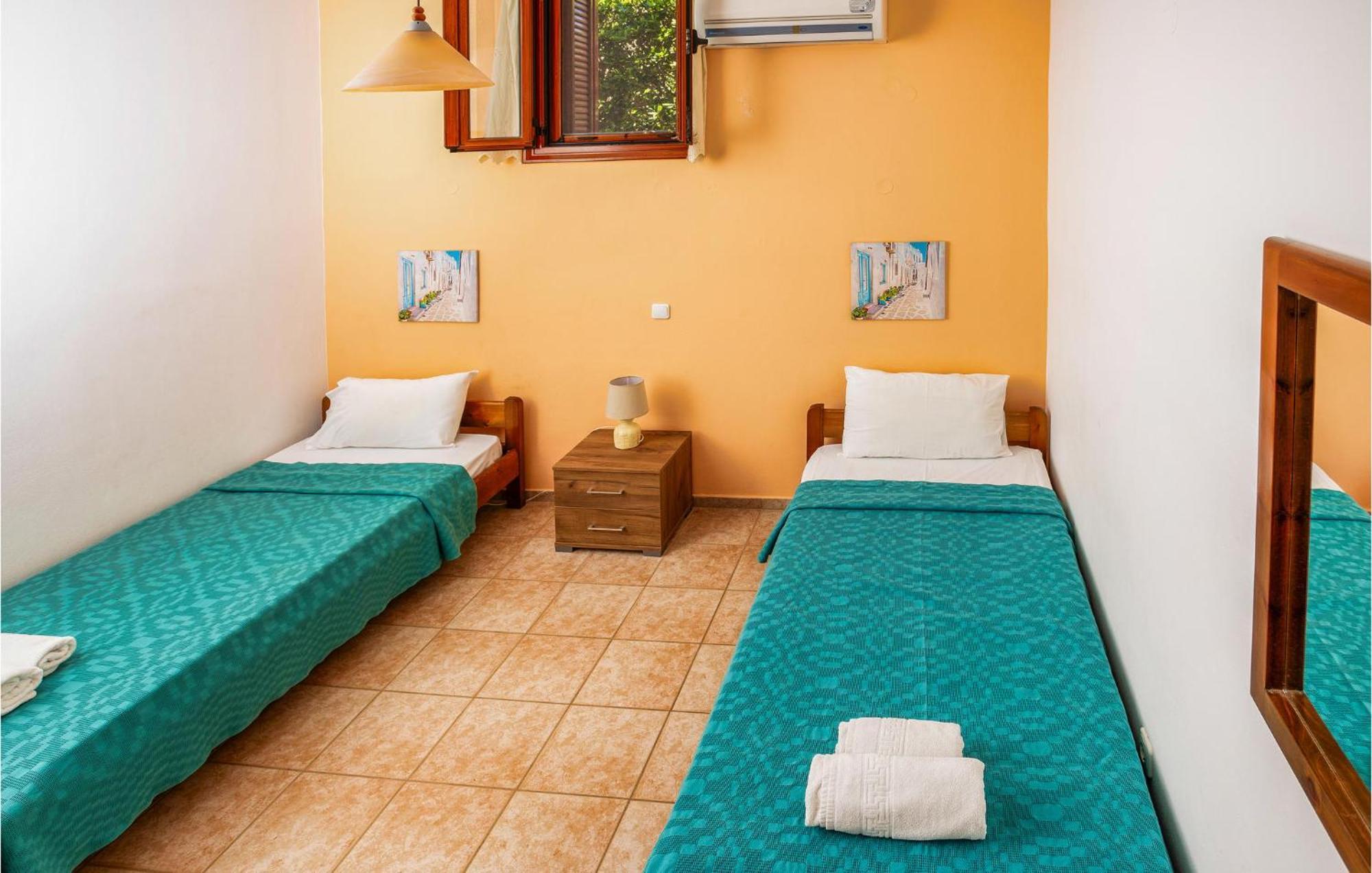 Amazing In Agios Vasilios With Wifi Holiday home Agia Paraskevi (Agios Vasileios, Rethymno)
