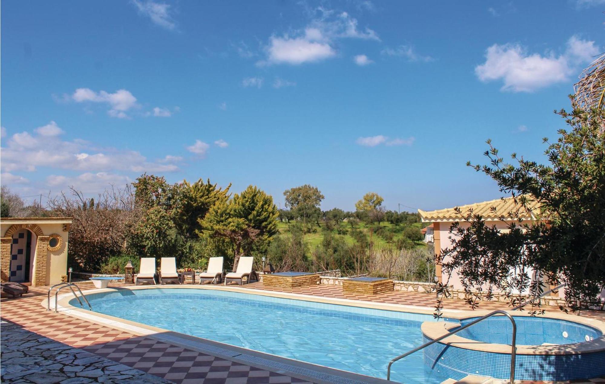 Amazing In With Wifi Koroni (Messinia)