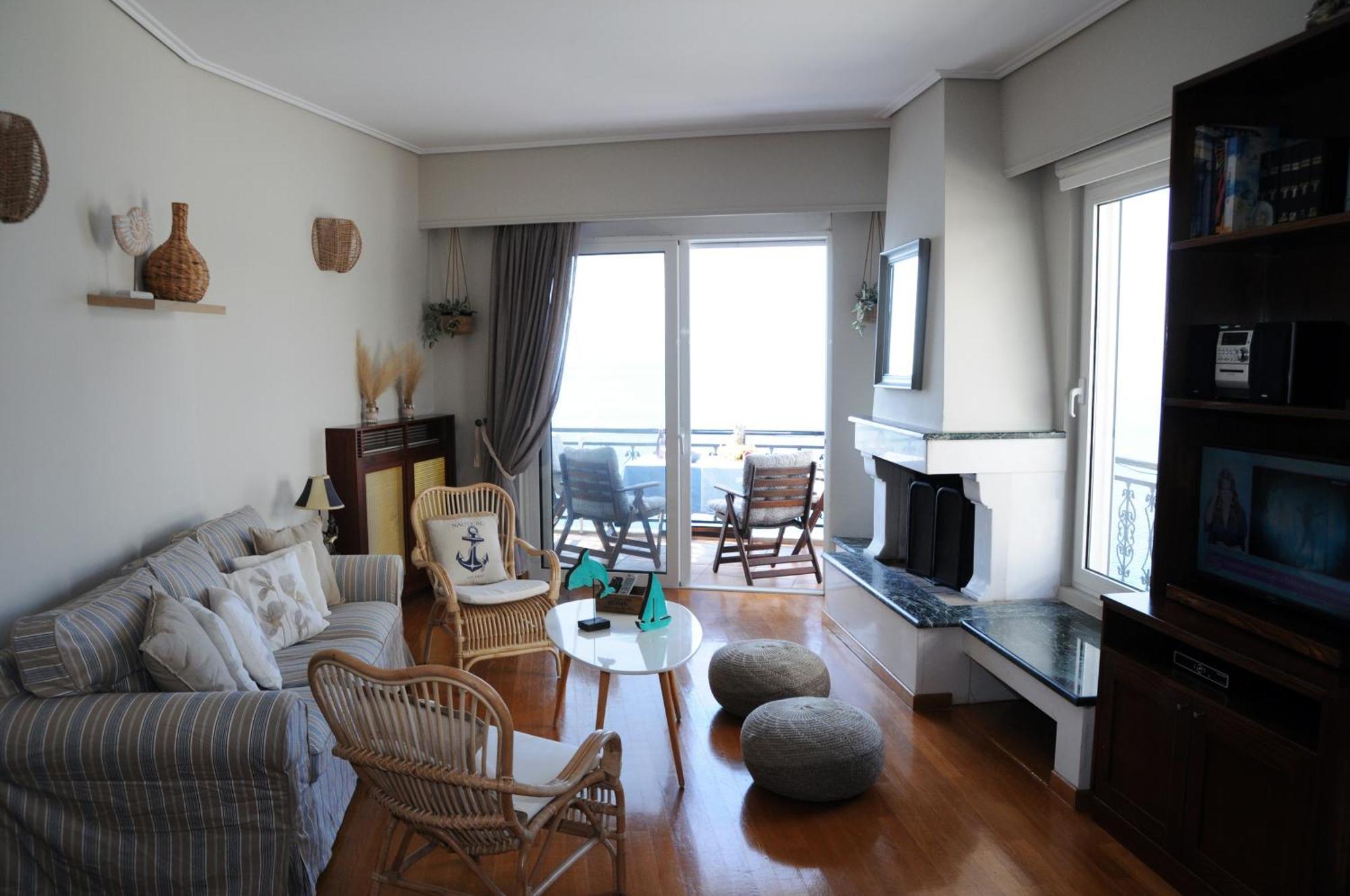 Amazing By The Apartment *