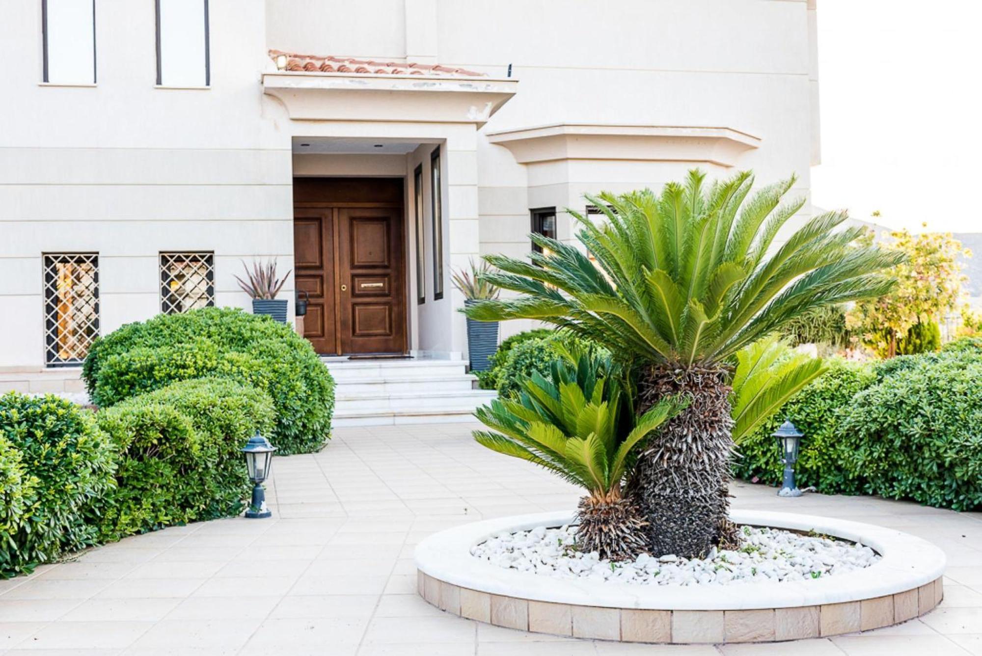 Villa East Coast Mansion