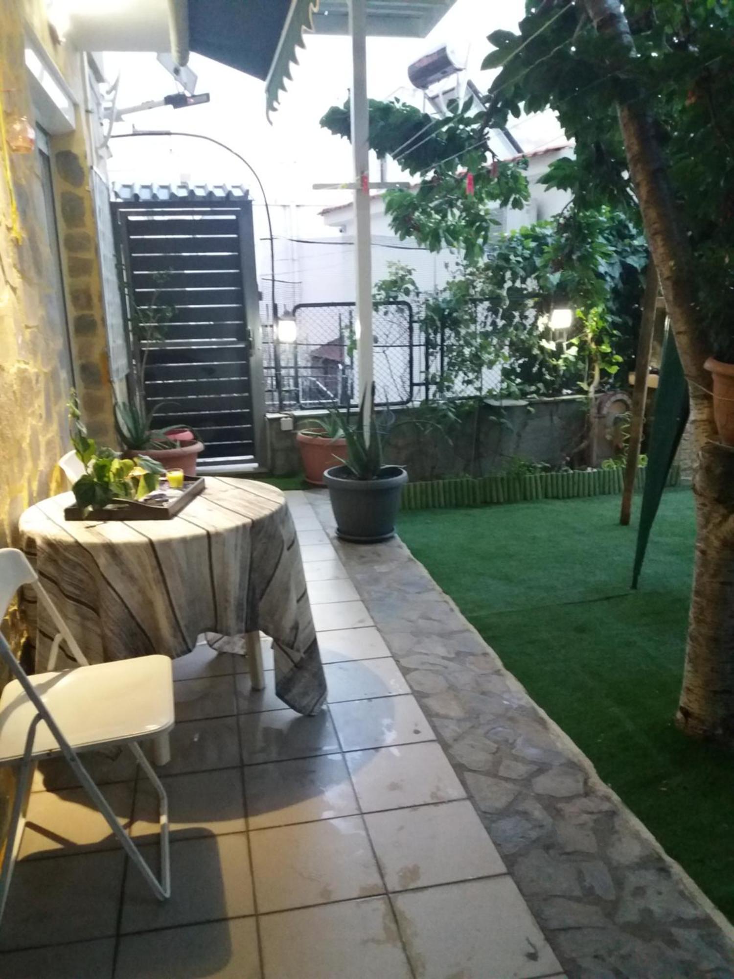 Garden's House Apartment *