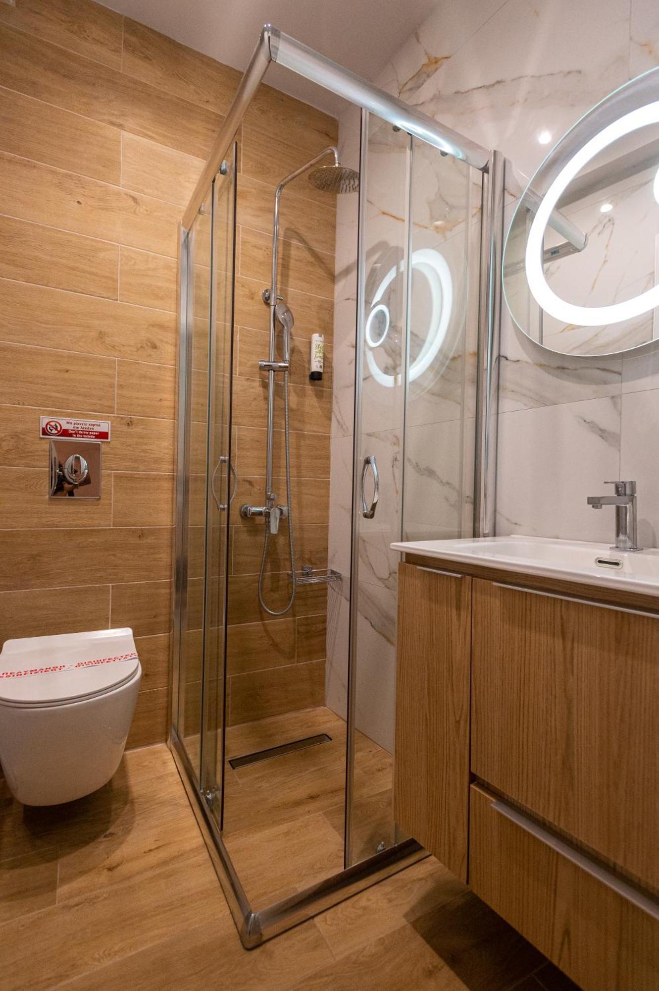 Empress Luxury Residences Volos