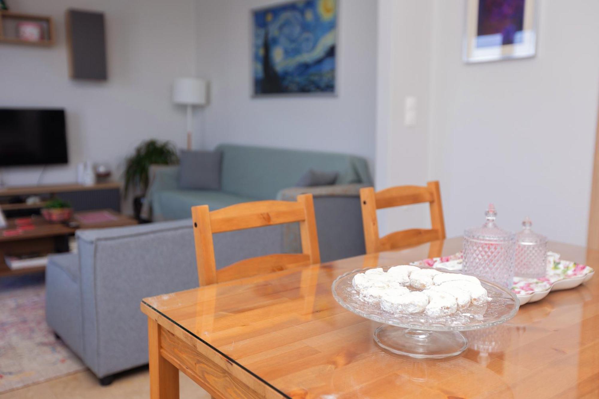 Debbie's δίπλα στο νερό ! Apartment *