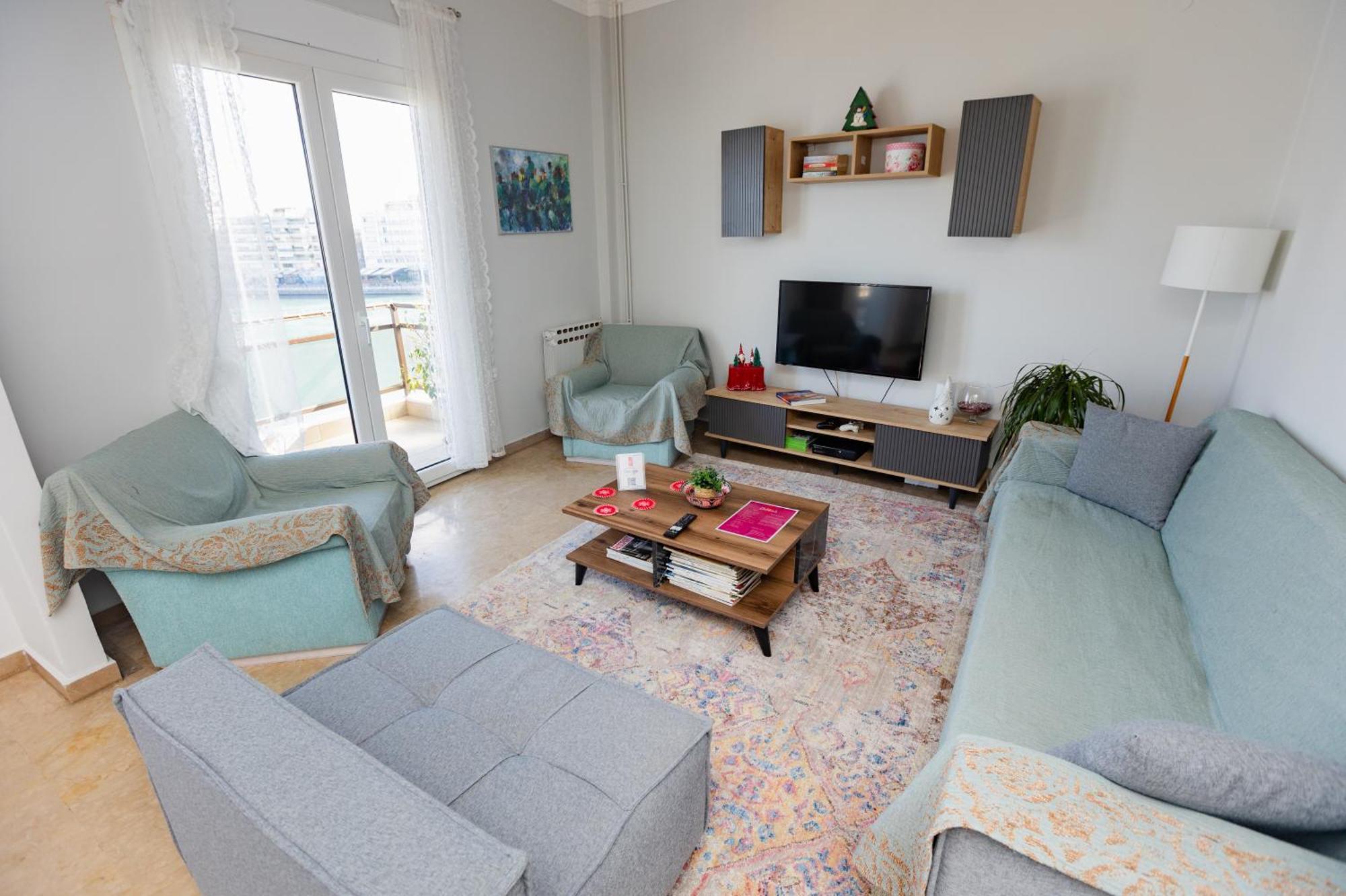 Apartment Debbie's δίπλα στο νερό !
