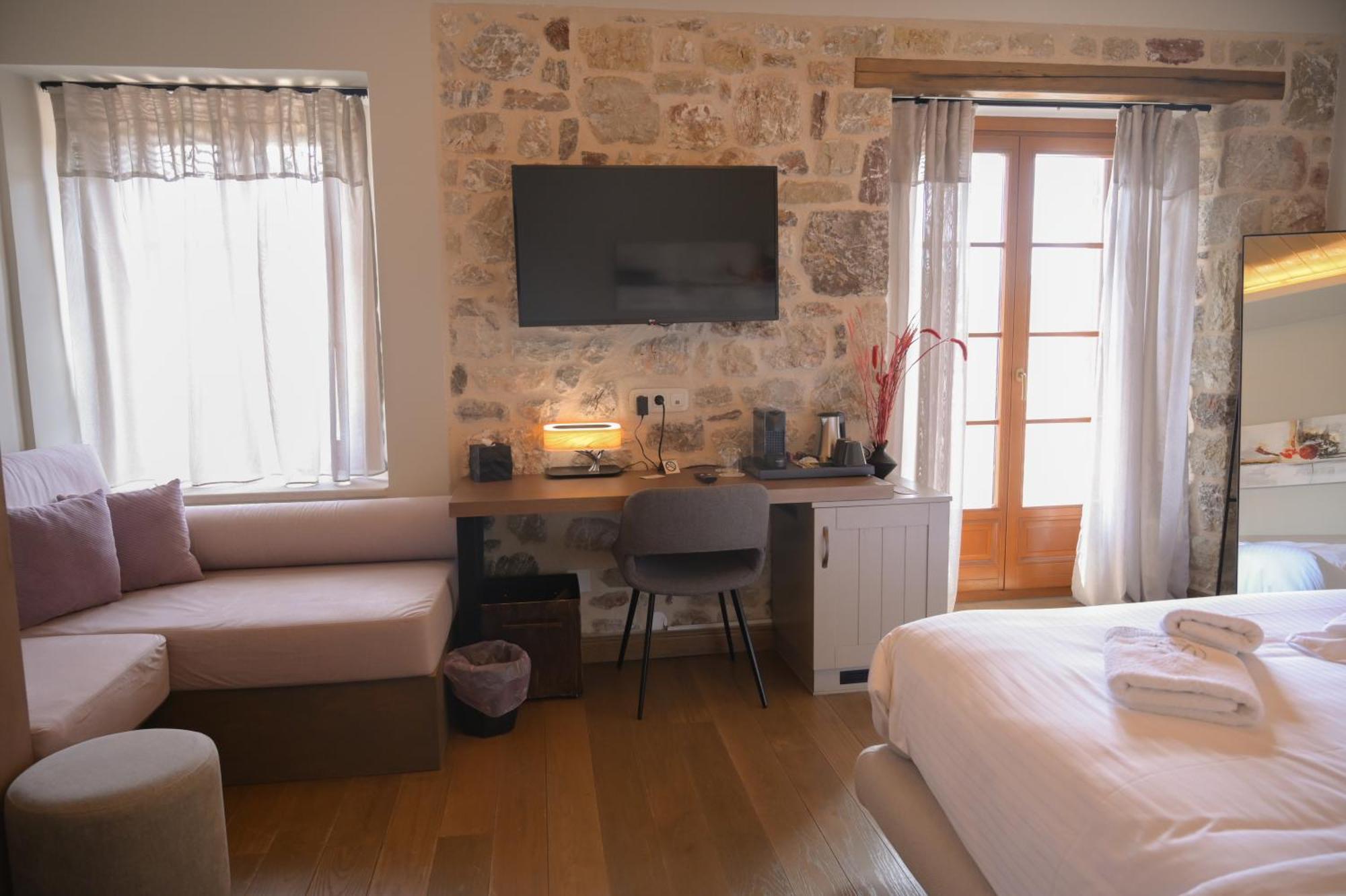 μikri Arktos Boutique Hotel