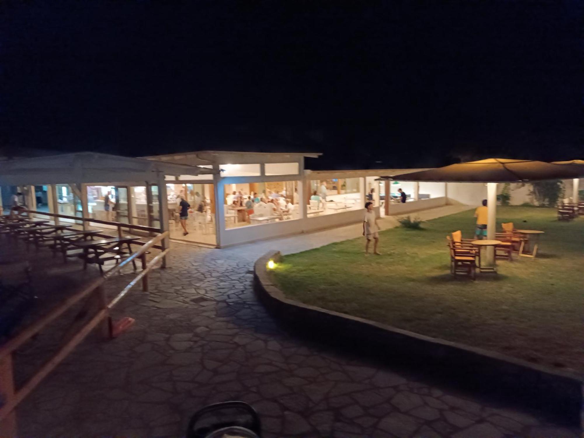 Karavomilos Campsite Sami (Kefalonia)