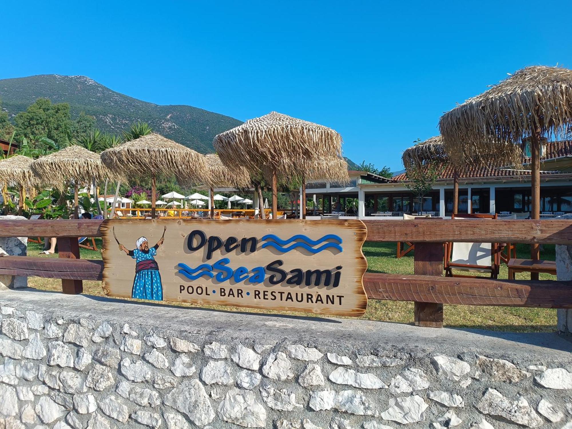 Karavomilos Campsite