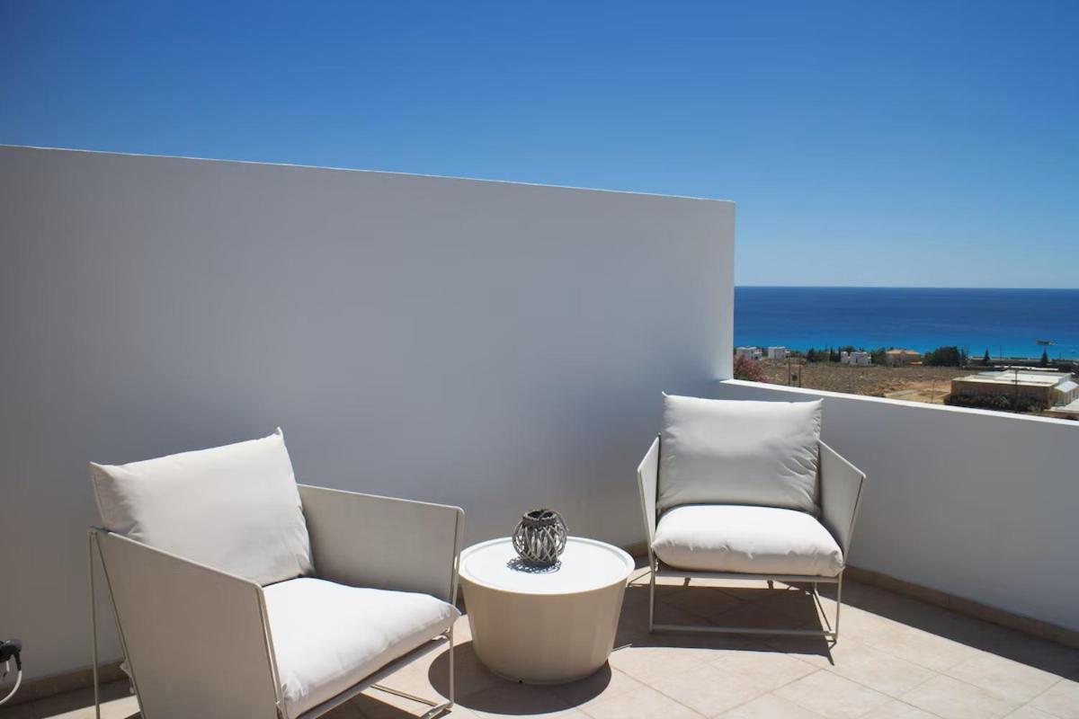 Villa Mare Di Levante With Private Pool