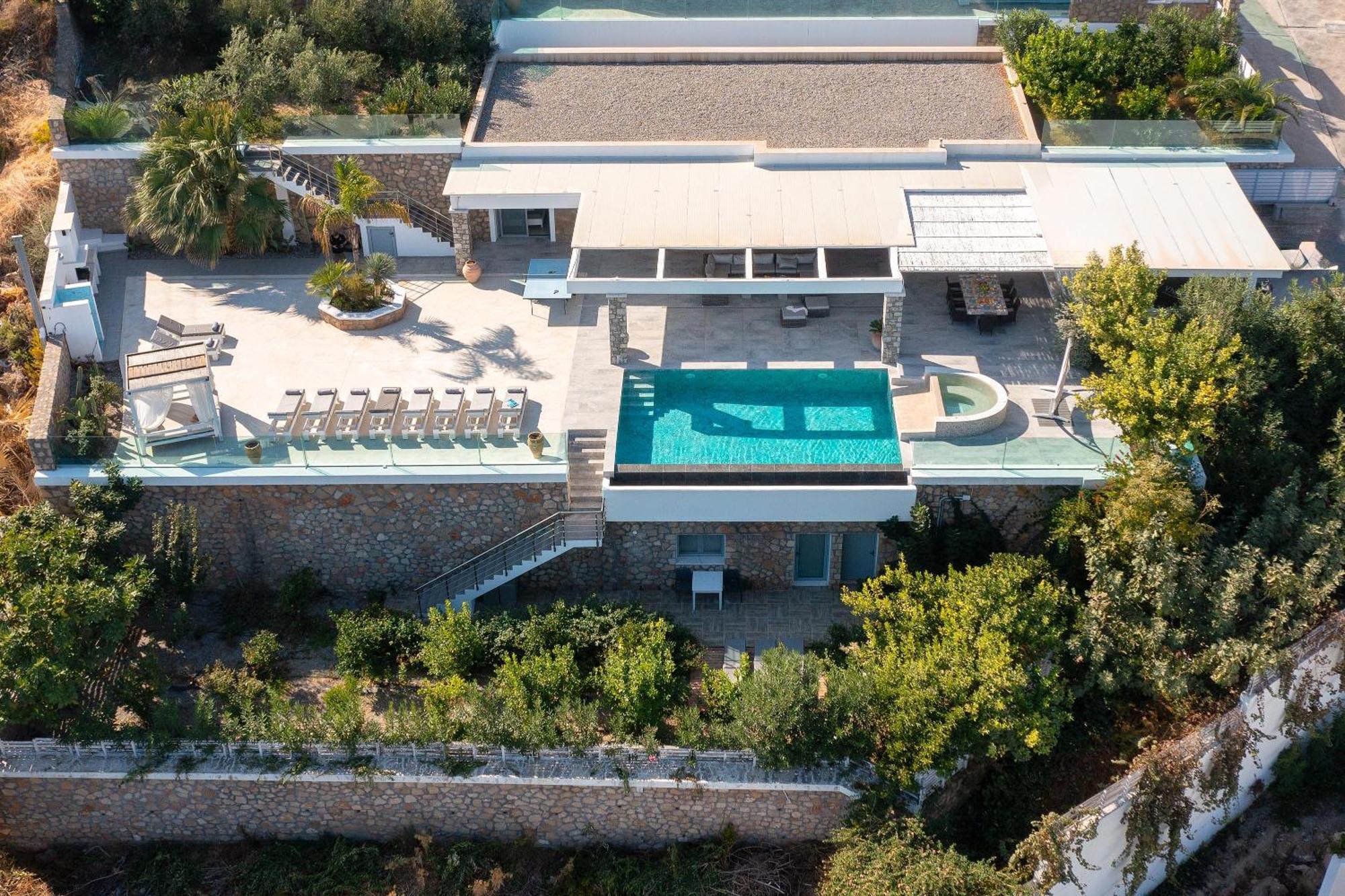 Modern Luxury *
