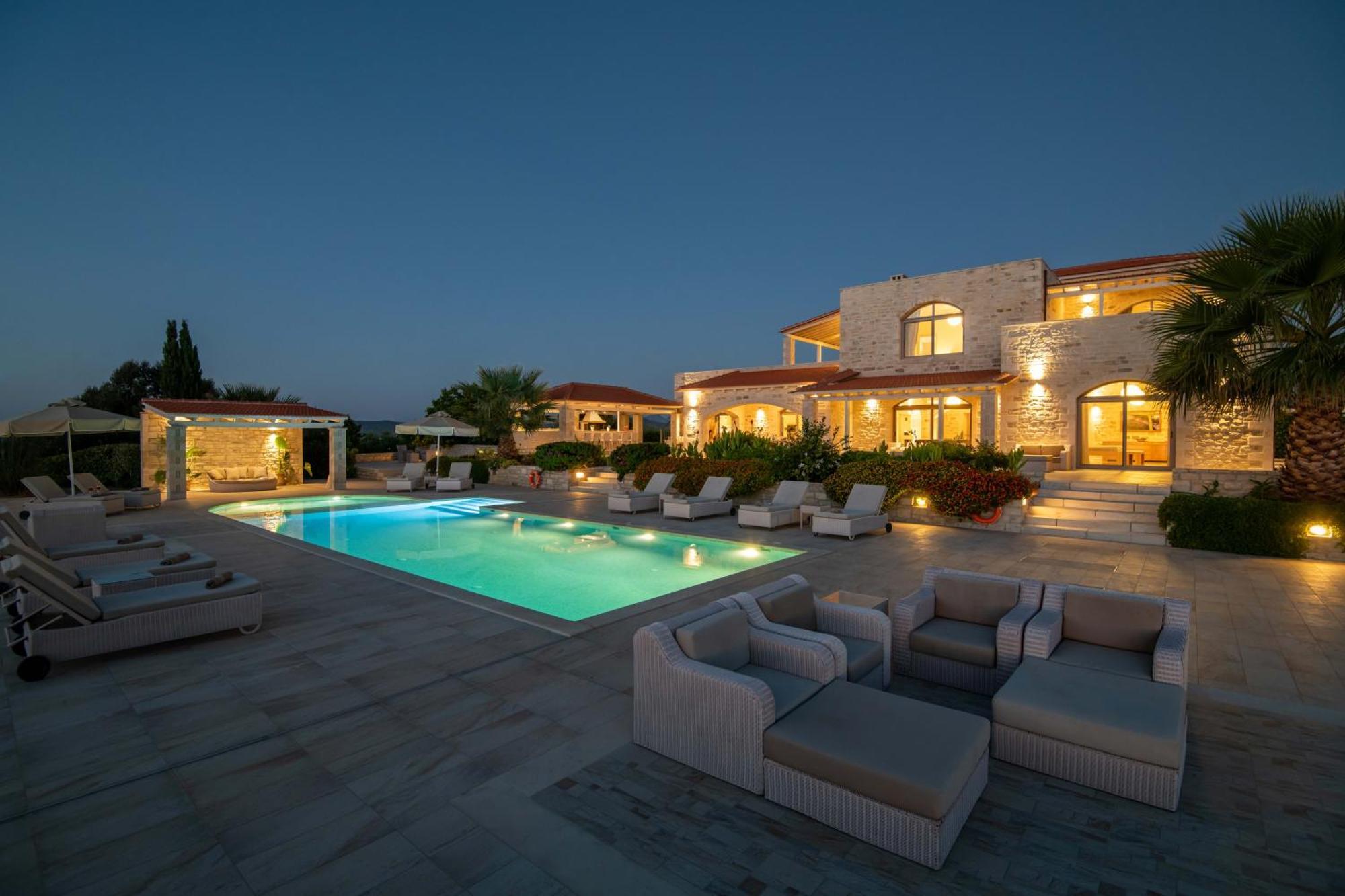 Villa Elia, By Hellocrete Asterion