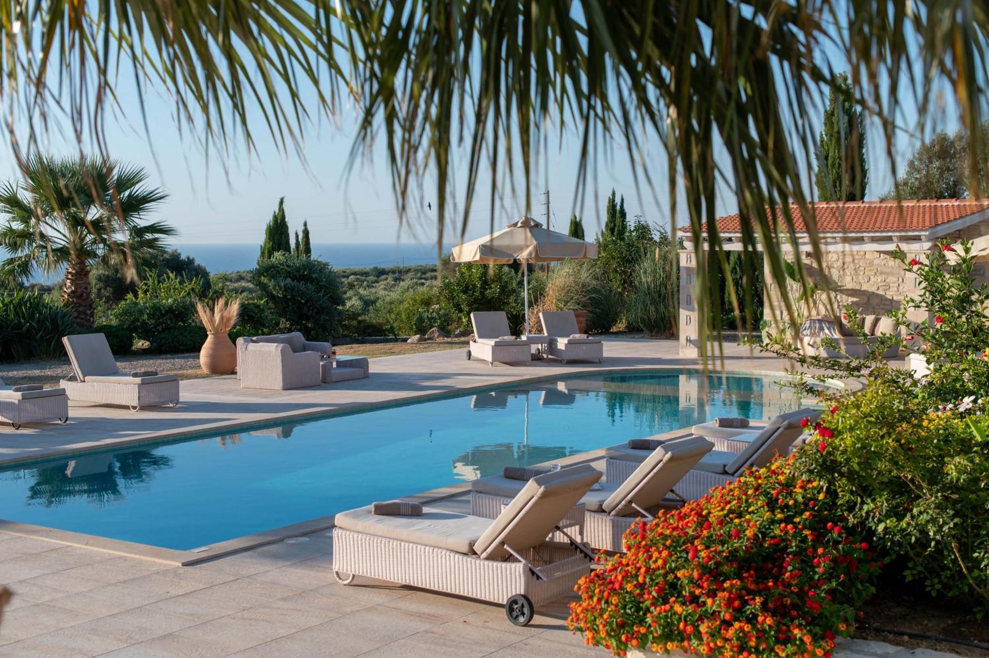 Elia, By Hellocrete Villa Asterion