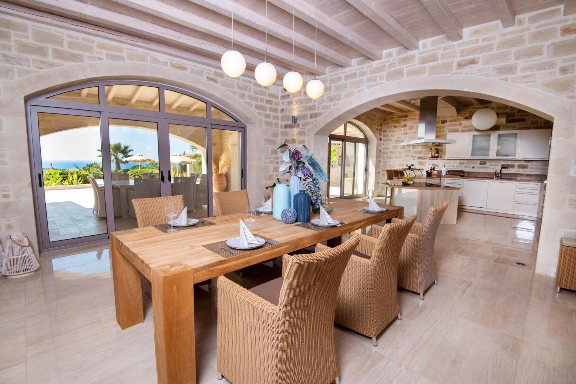 Villa Elia, By Hellocrete