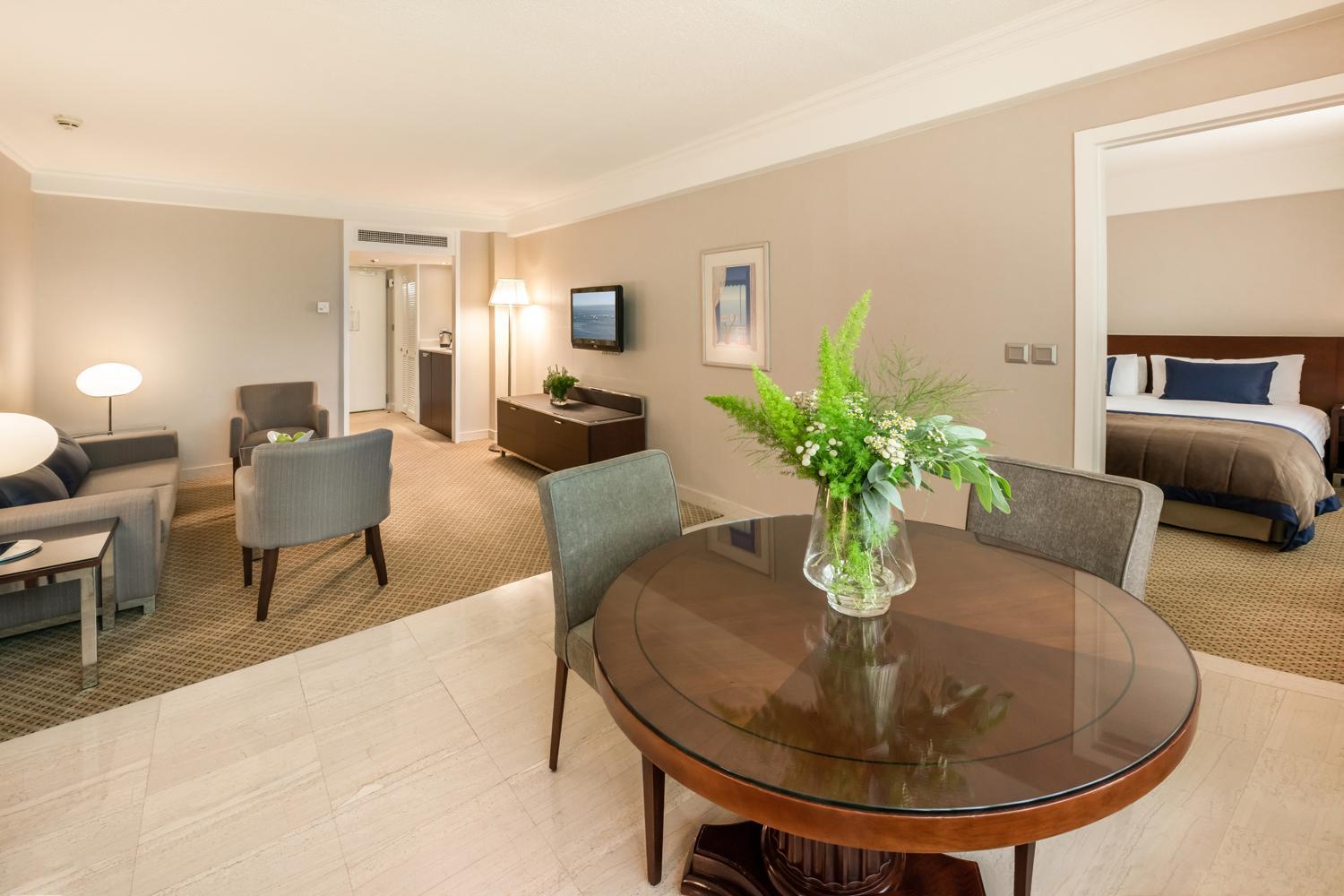Athenaeum Intercontinental By Ihg