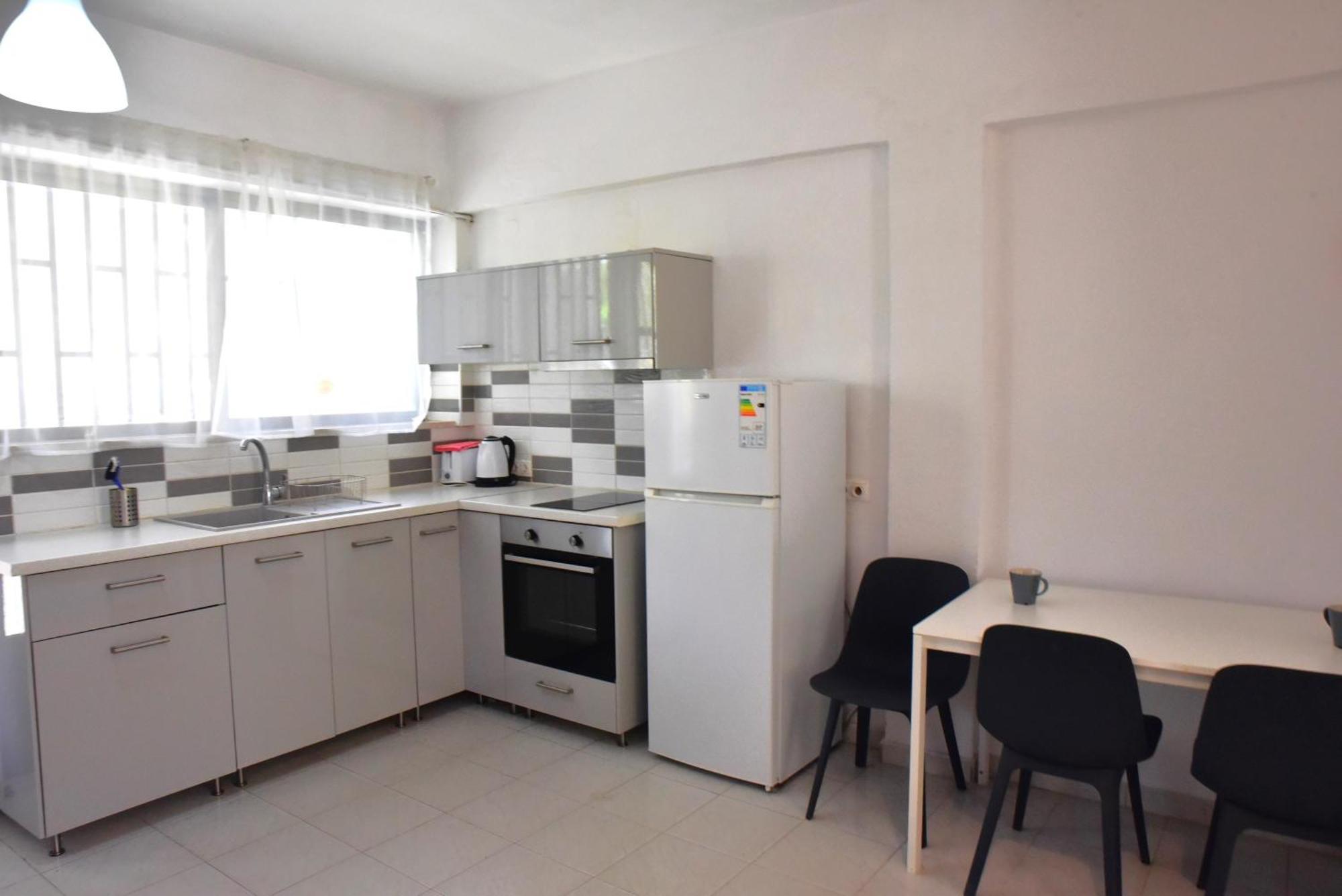 Roseberry Aparthotel