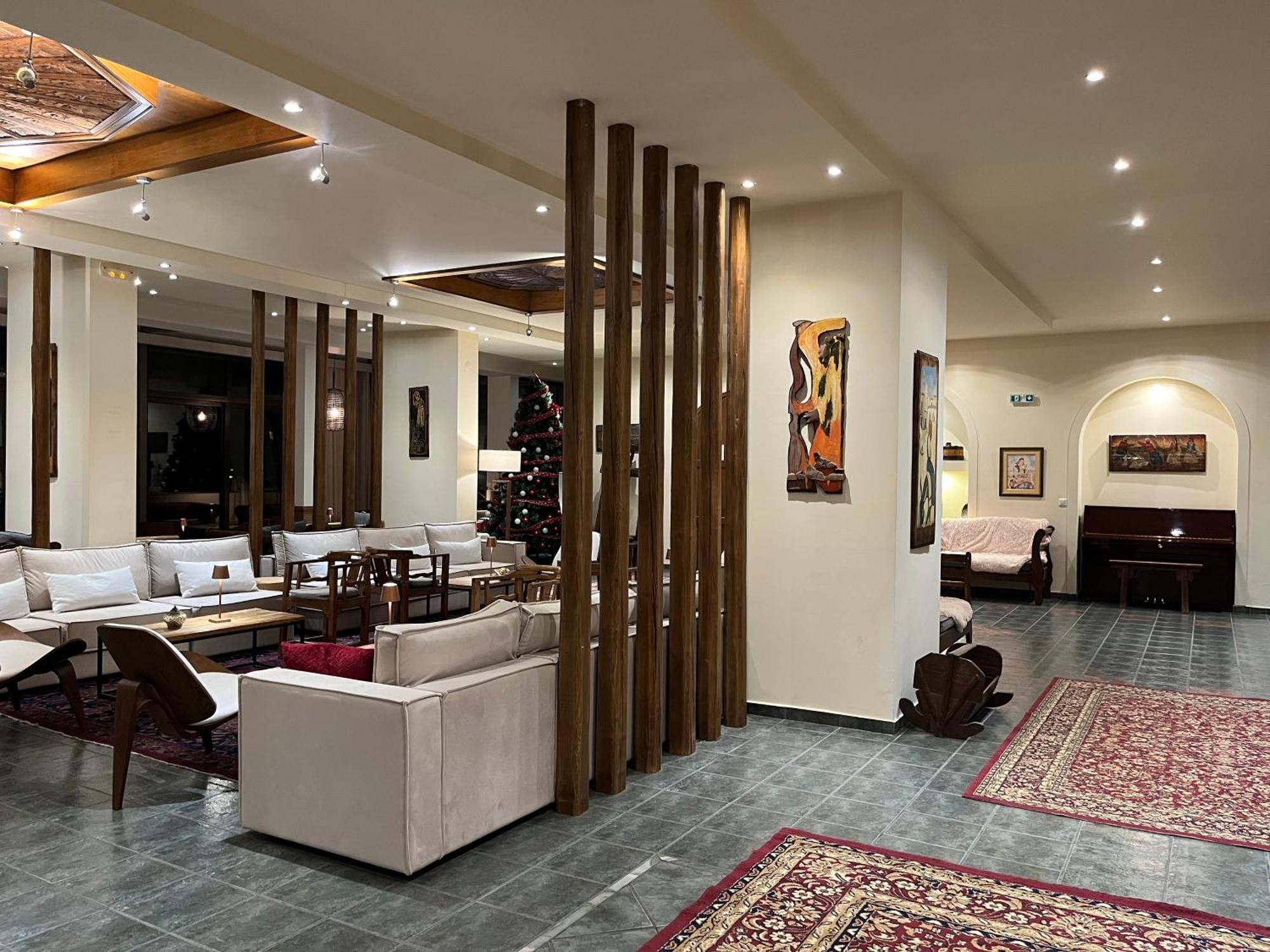 Anemolia Mountain Hotel