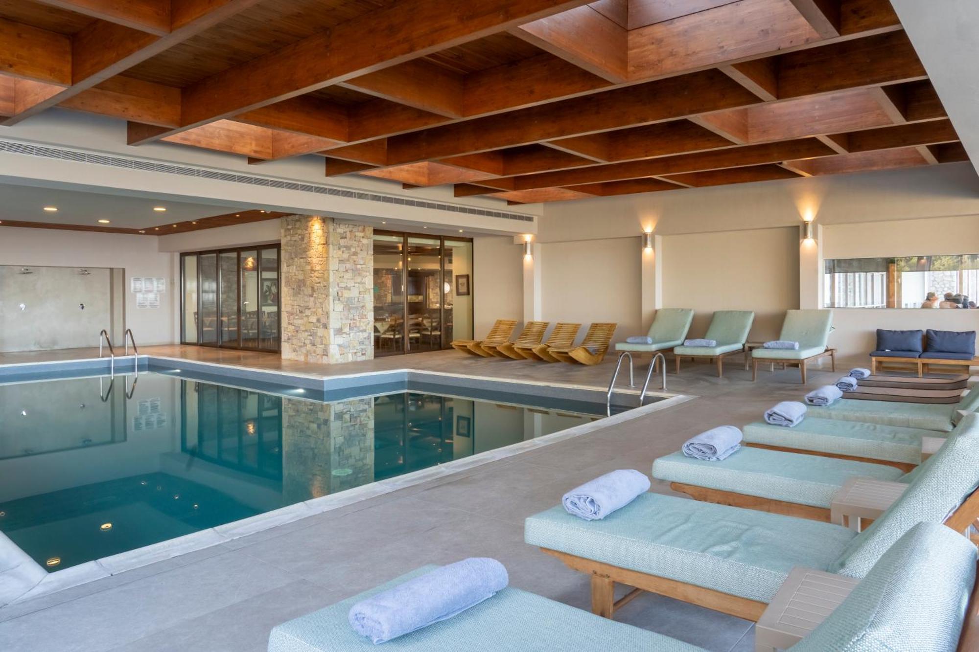 Anemolia Mountain Hotel