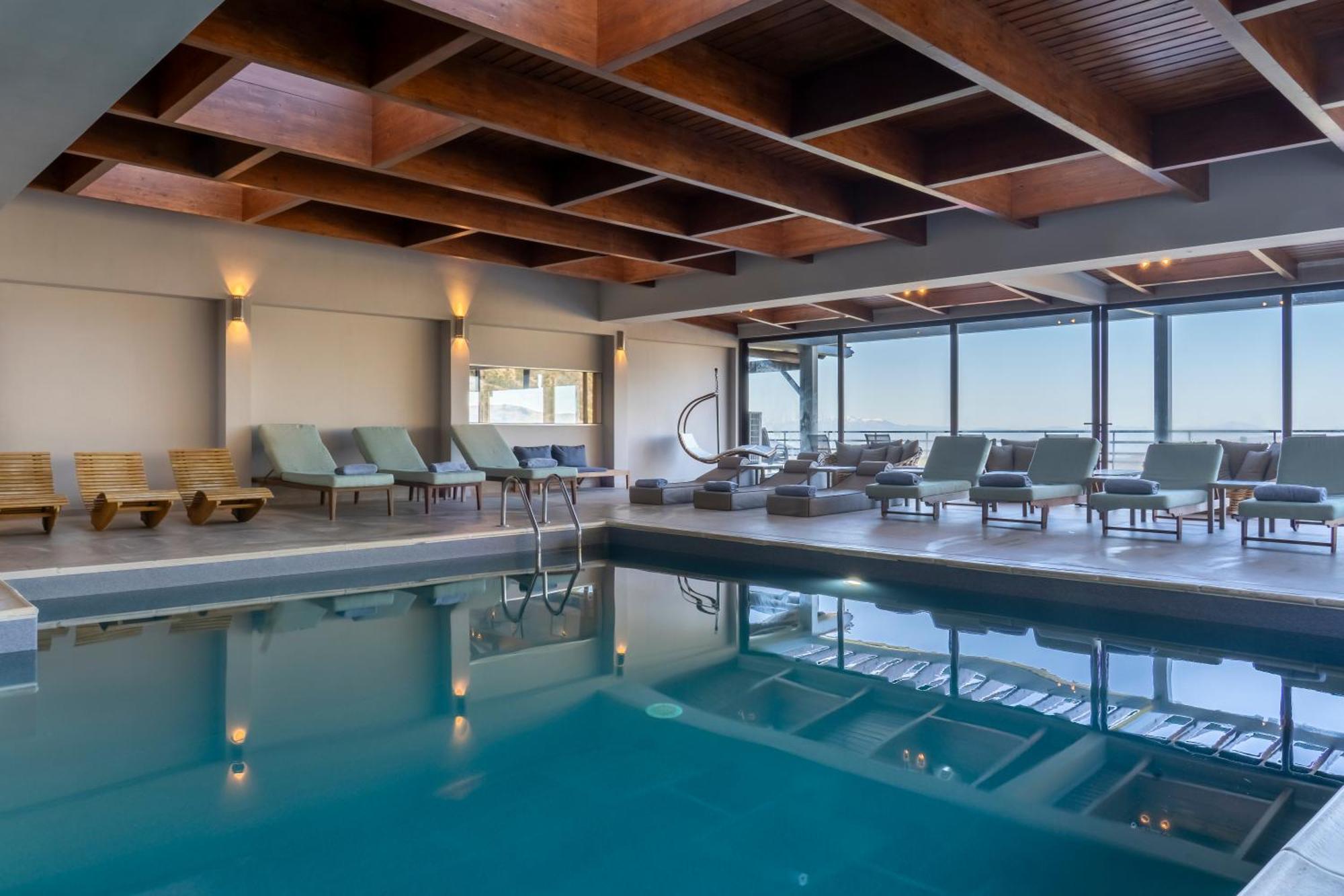 Hotel Anemolia Mountain 4*