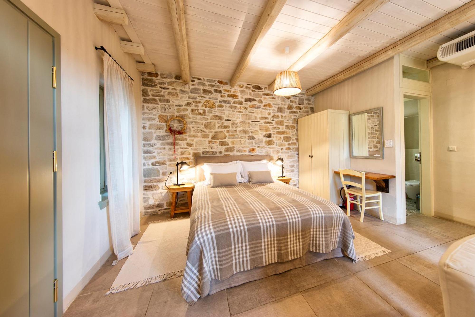 Amanita Boutique 4*
