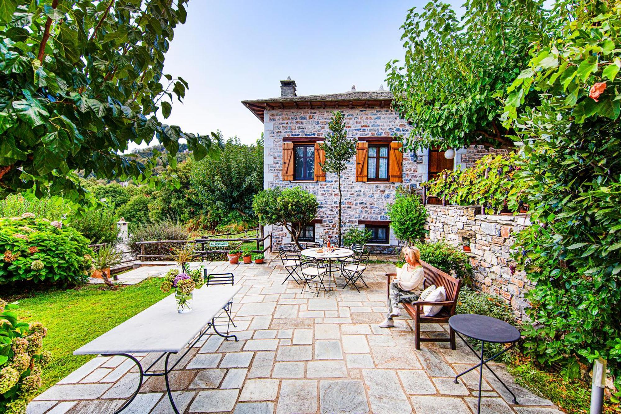 Amanita Boutique 4* Tsagarada