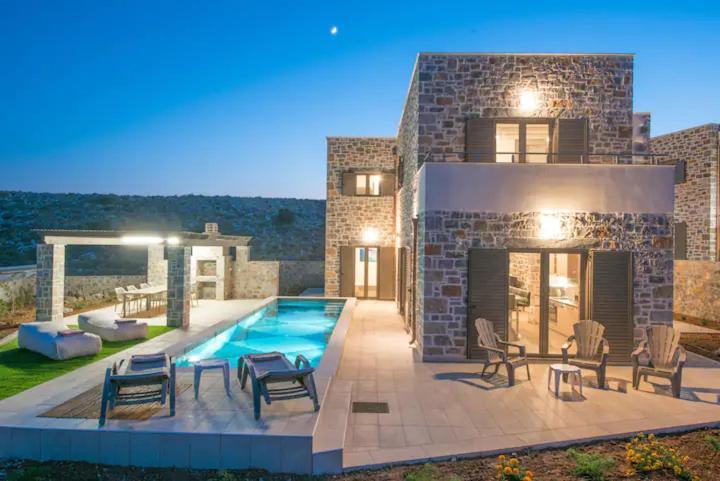Anna Luxury Villa By Cretevasion