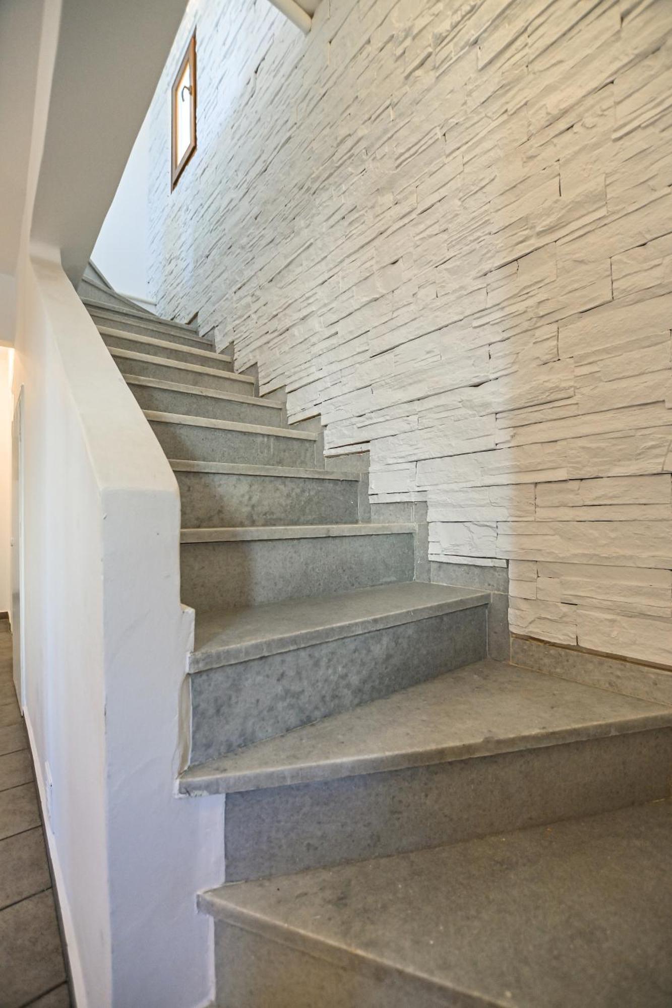 4 Bedroom Valerie With Private Swimming Pool Villa
