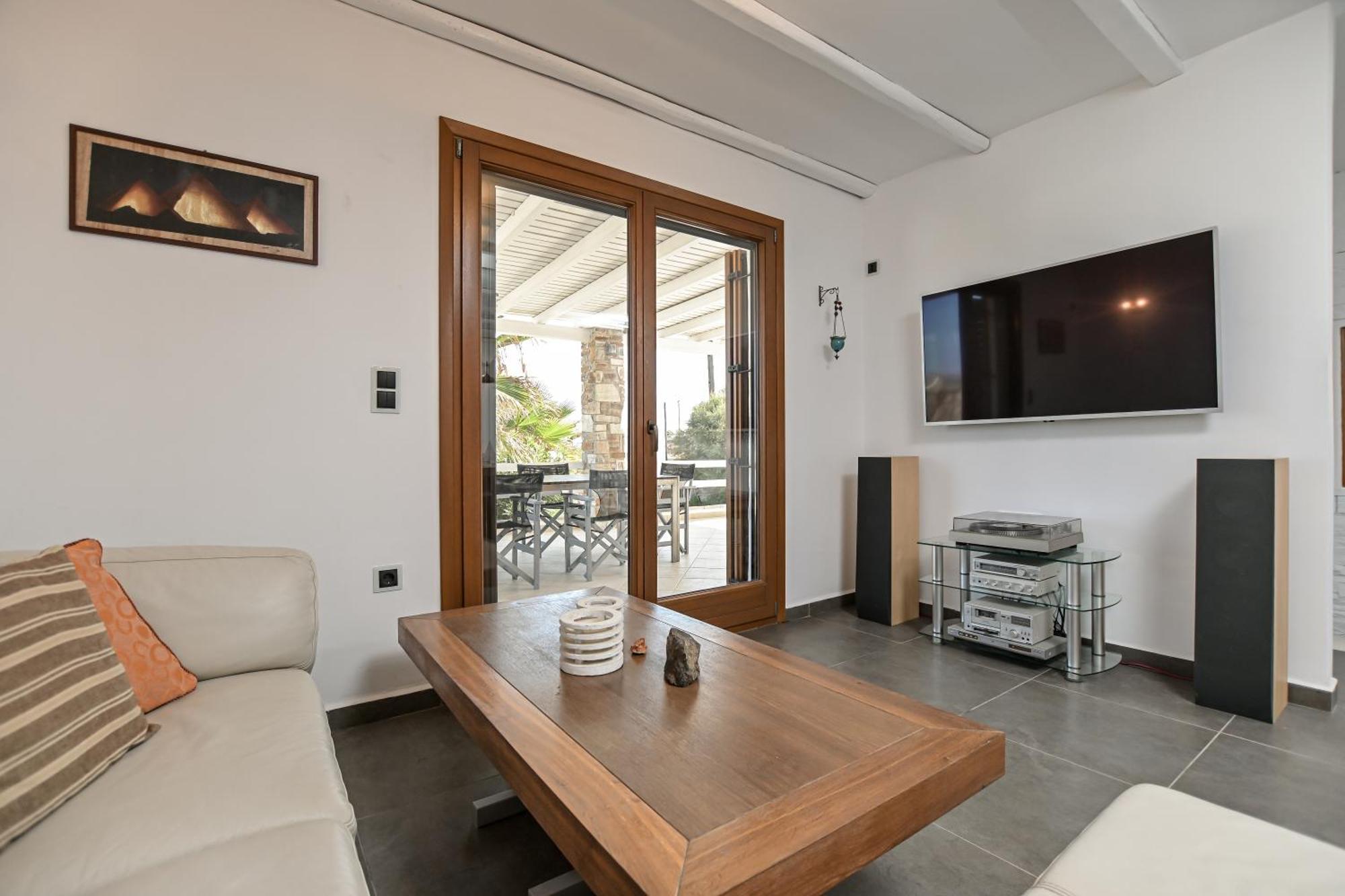 4 Bedroom Valerie With Private Swimming Pool