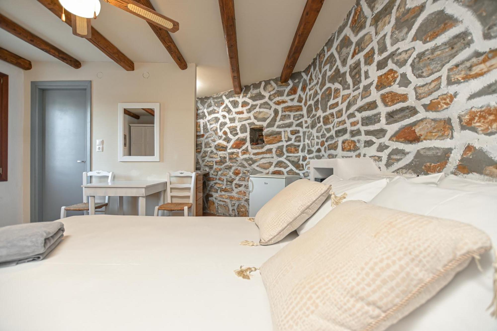 Villa 4 Bedroom Valerie With Private Swimming Pool