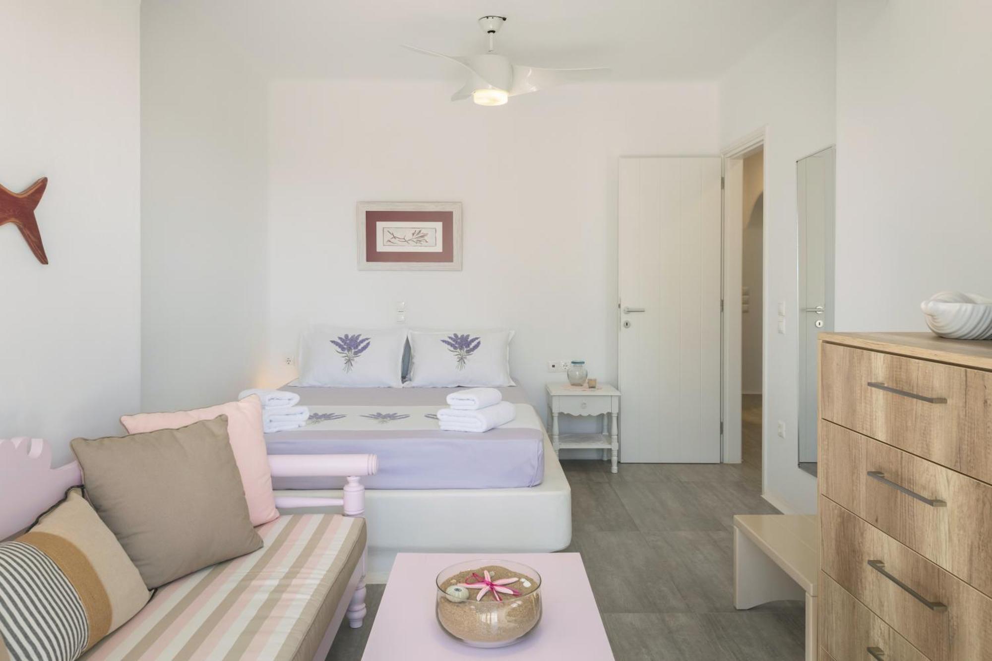 Paros Melodia *