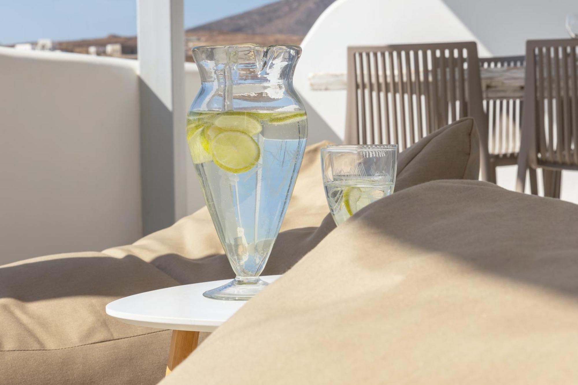 Paros Melodia *