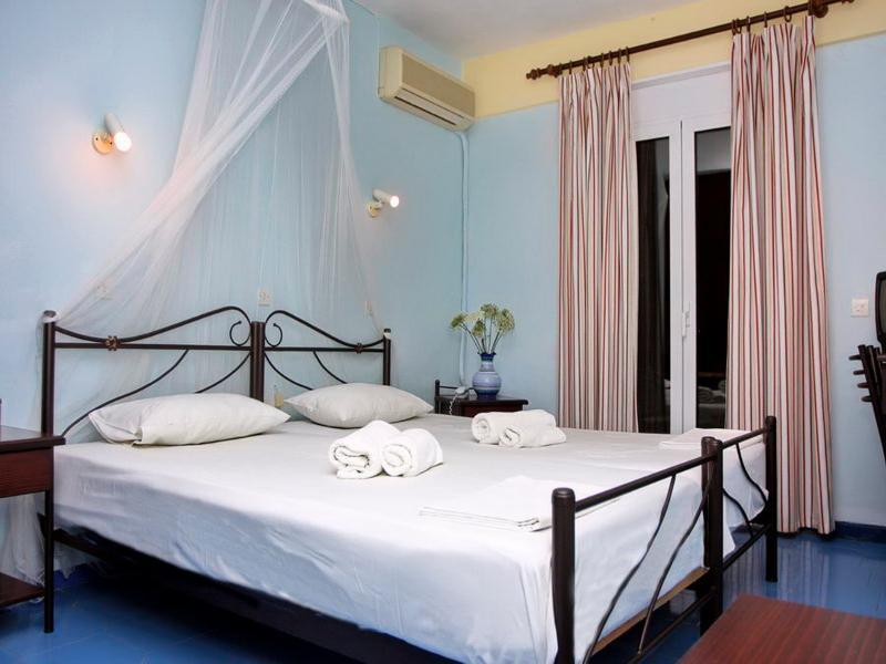 Pebble Aparthotel Plomari