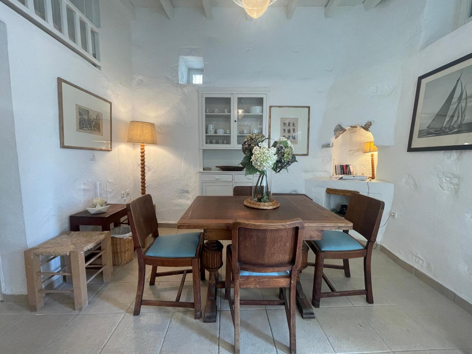 Sarai House - Steps Away From Panagia Portaitissa *