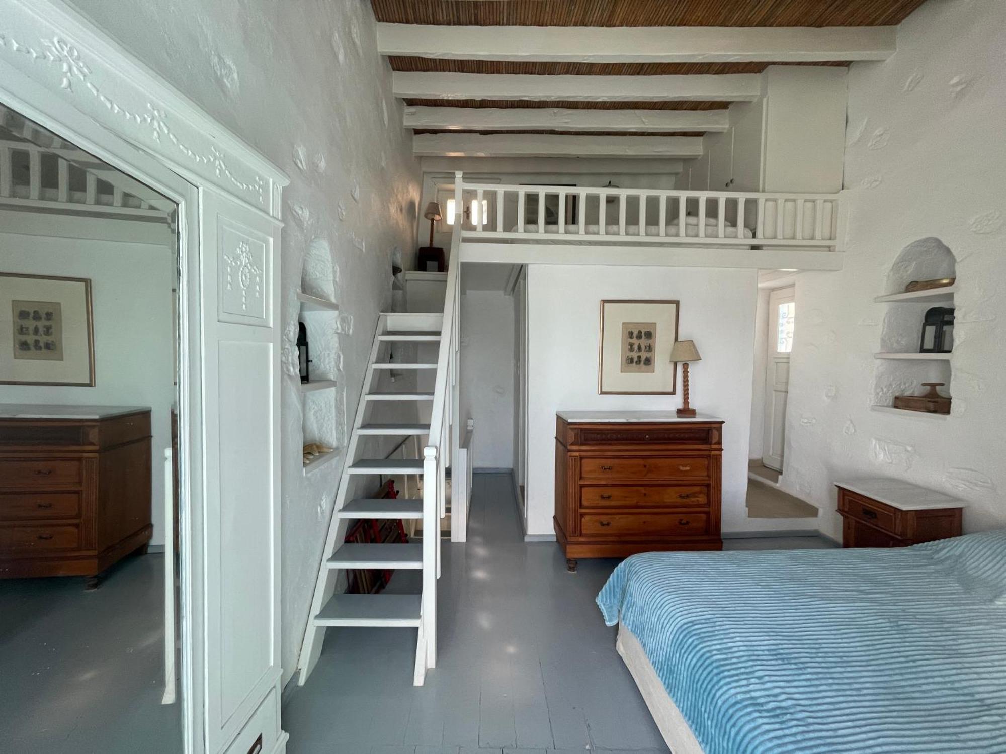 Holiday home Sarai House - Steps Away From Panagia Portaitissa Astypalaia