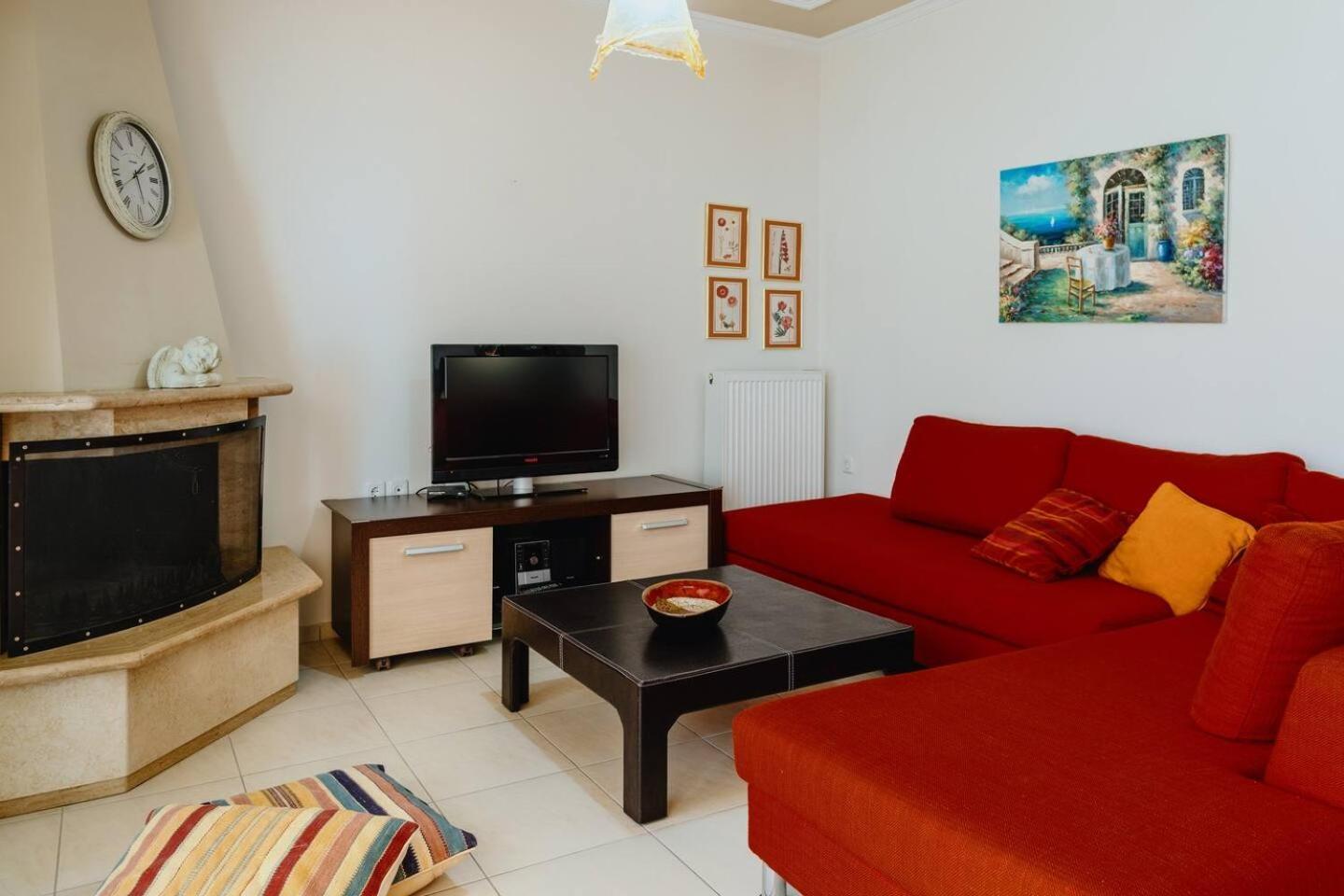 Costero Apartment