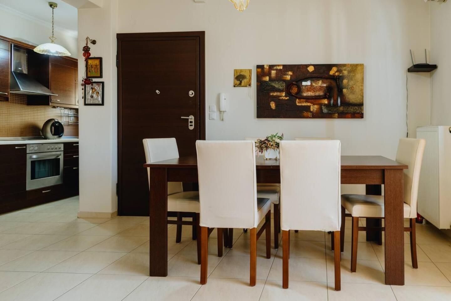 Costero Apartment