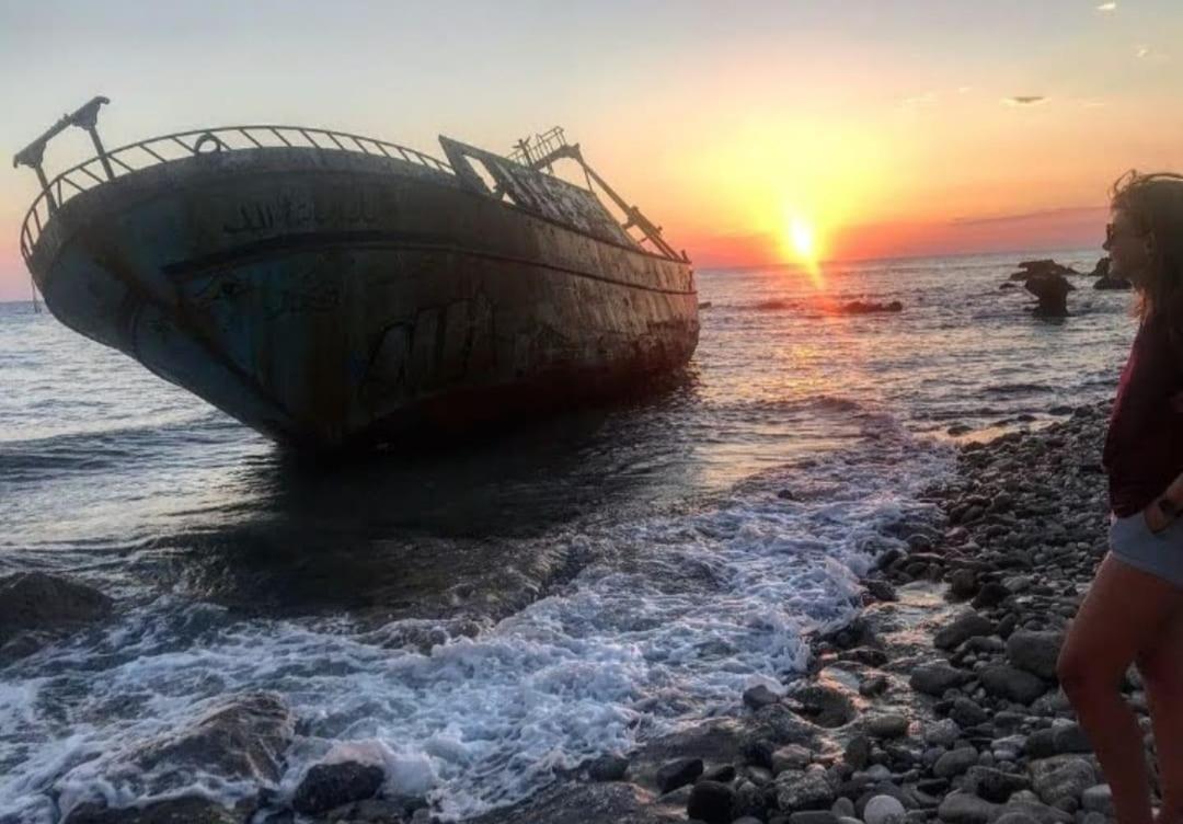 Ionian Perl Coast Agios Gordios (Corfu)