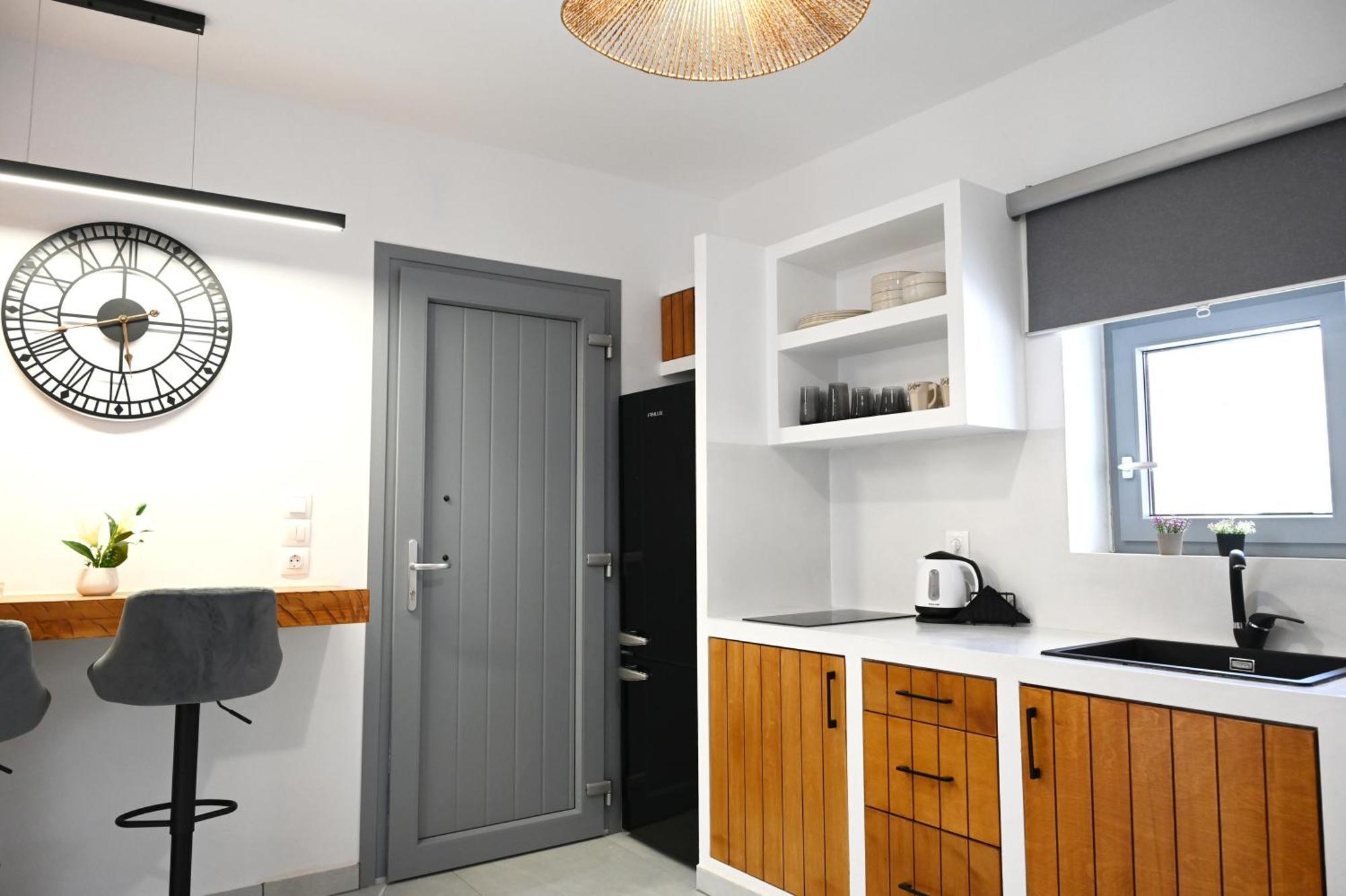 Aparthotel Beachfront Cycladic Irene Boutique Kanala