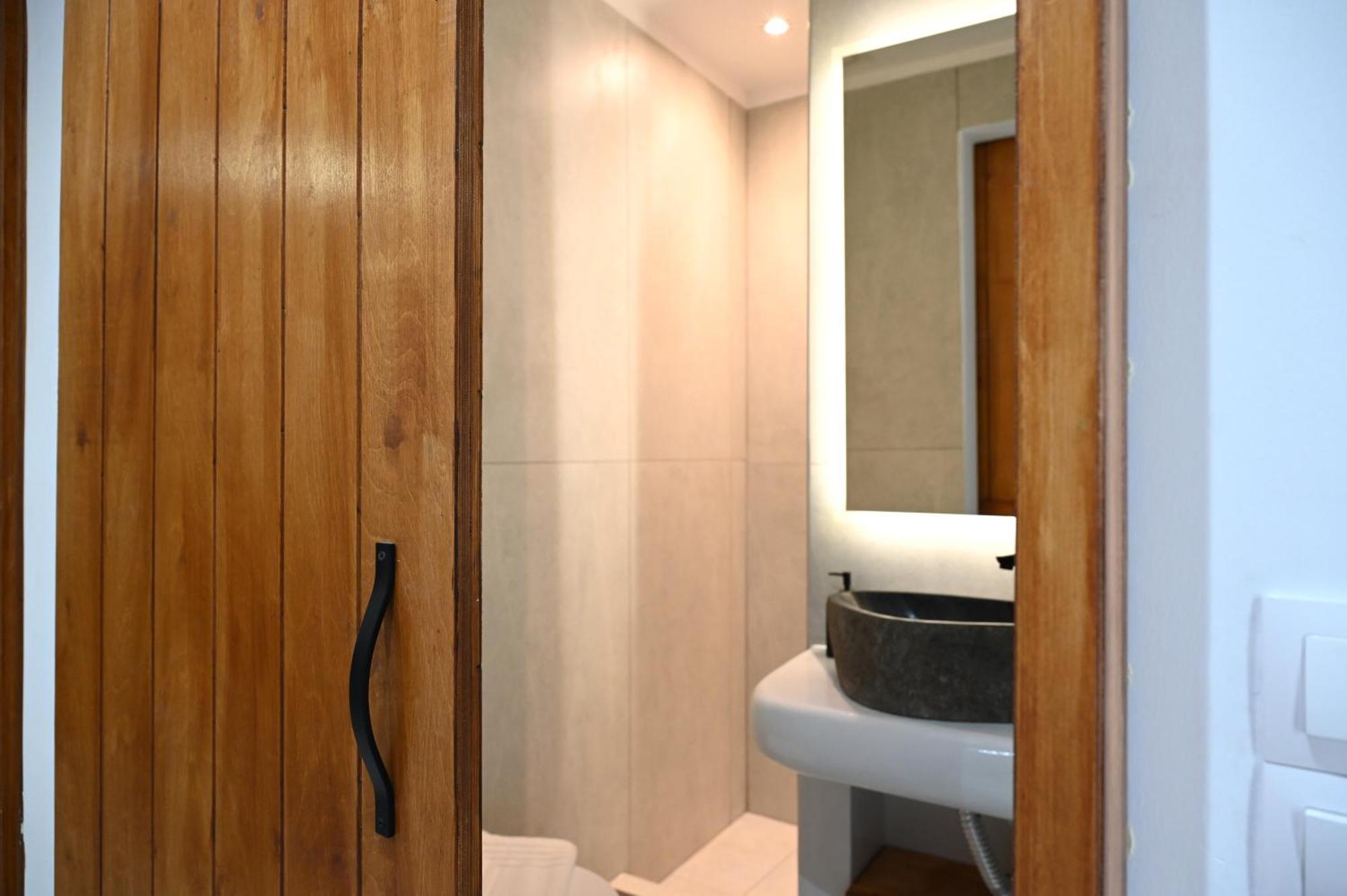 Aparthotel Beachfront Cycladic Irene Boutique *