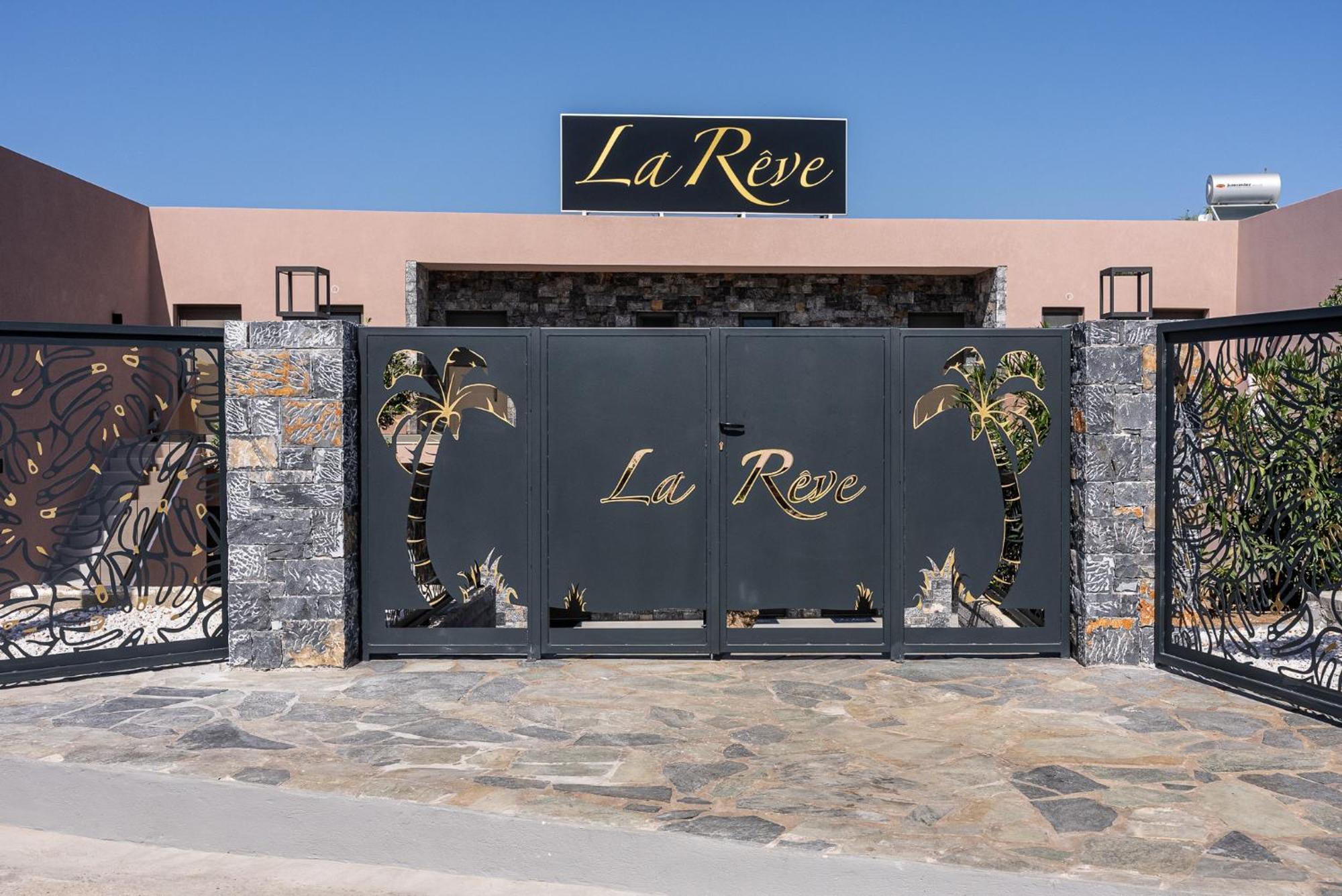 La Reve Luxury Aparthotel *