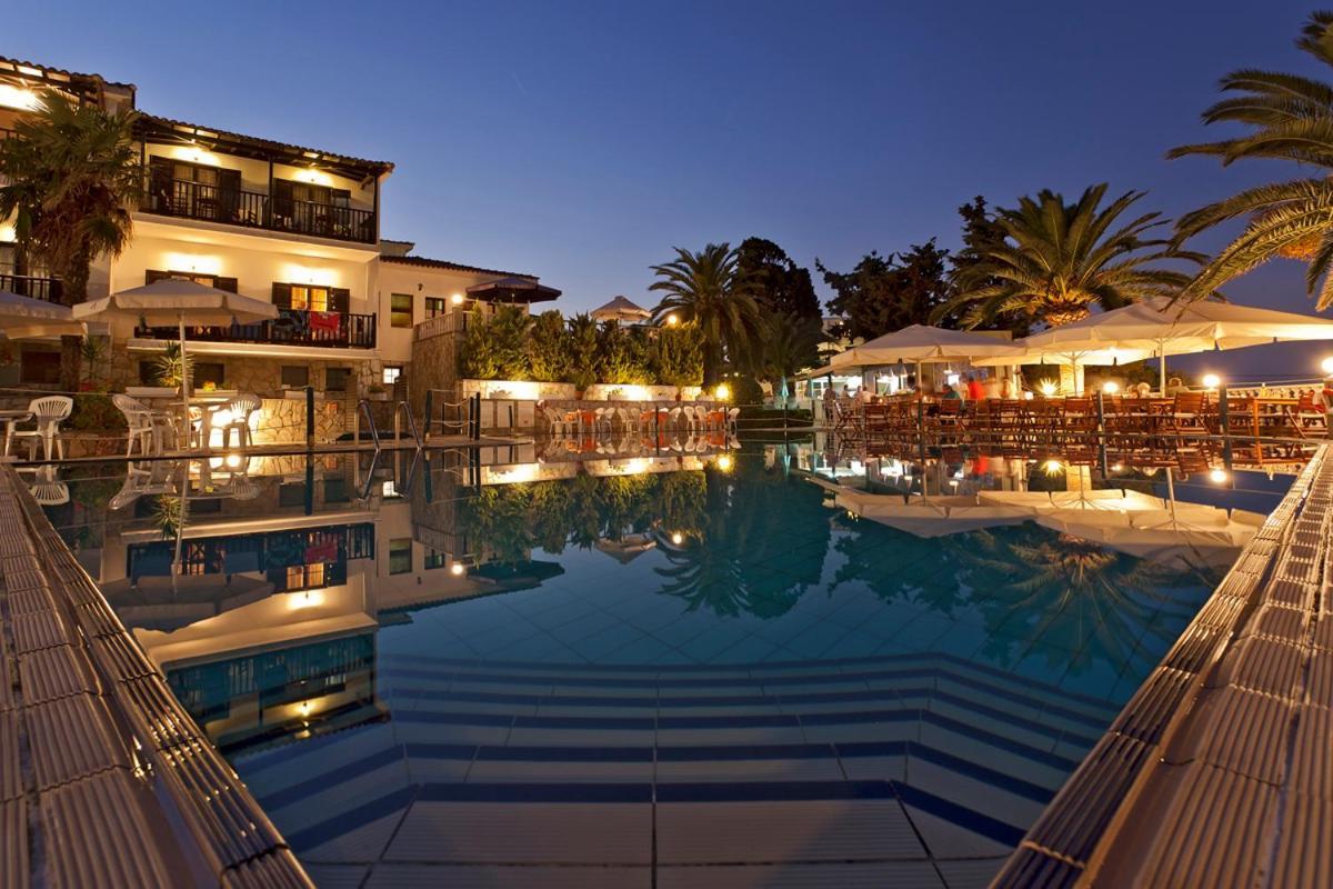 Hotel Dionyssos Skopelos Town