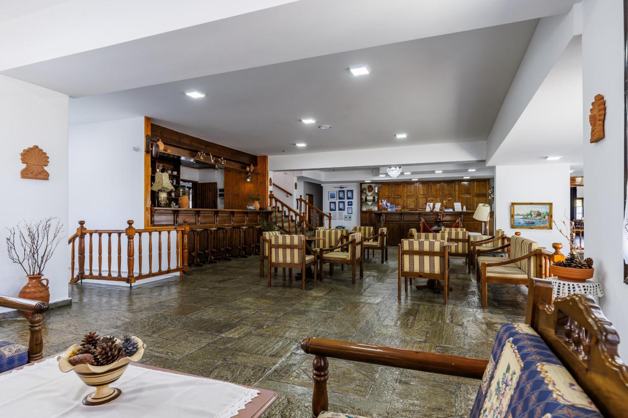 Dionyssos Hotel Skopelos Town
