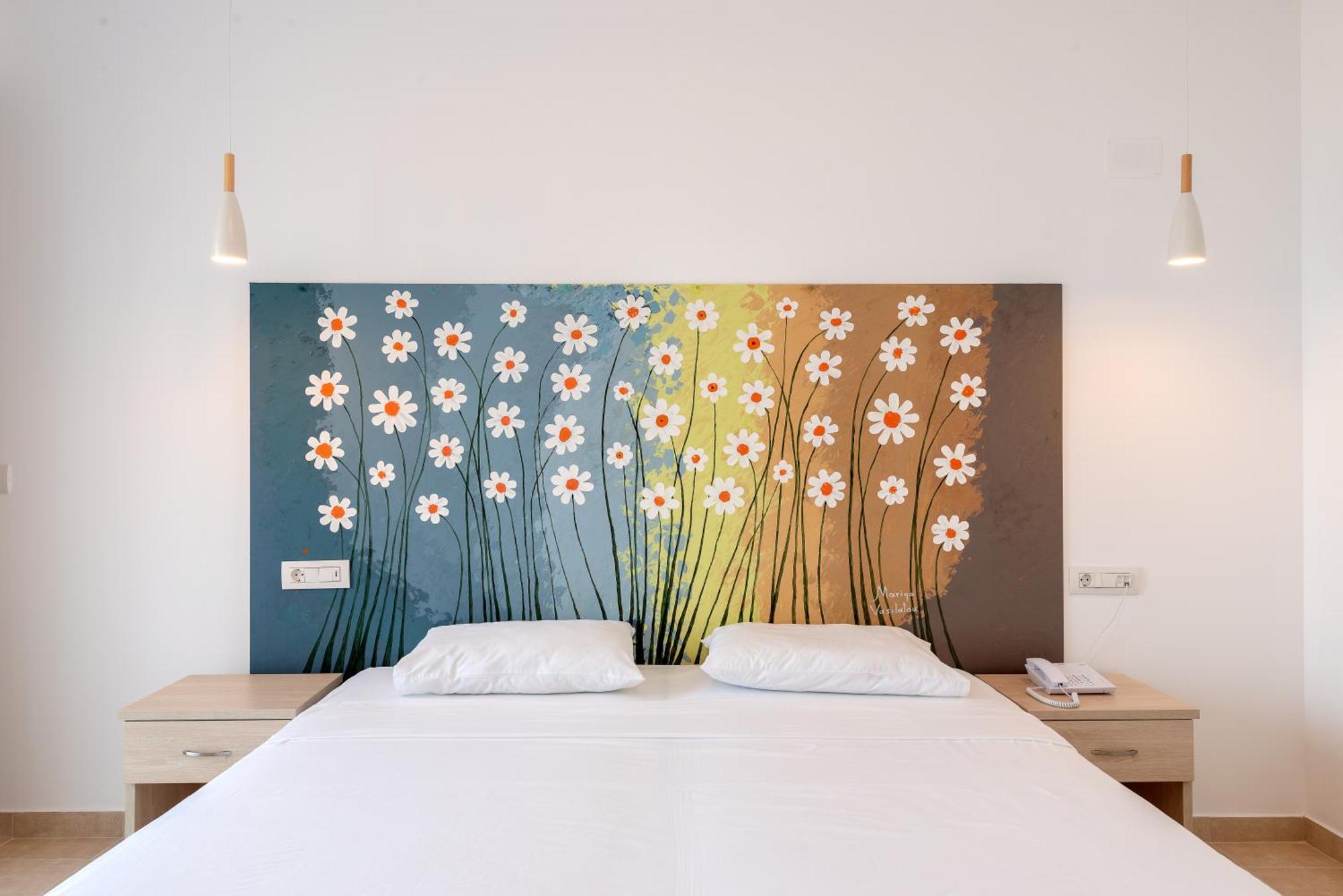 Marina Bay Aparthotel Ratzaklion