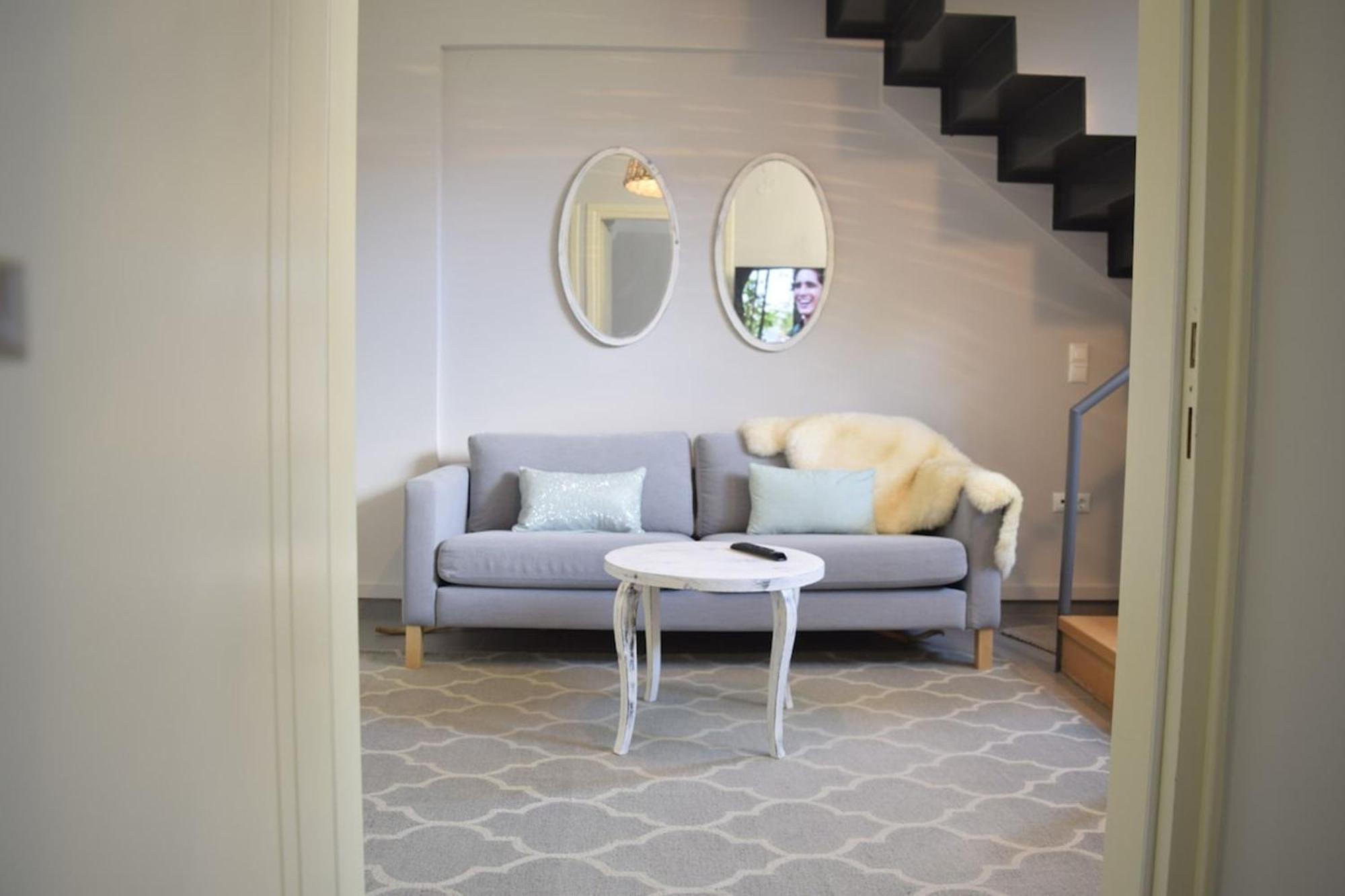 Apartment 3 Bdr 5 Km From The *