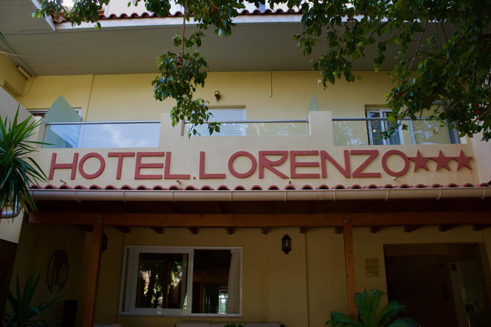 Hotel Lorenzo 2*