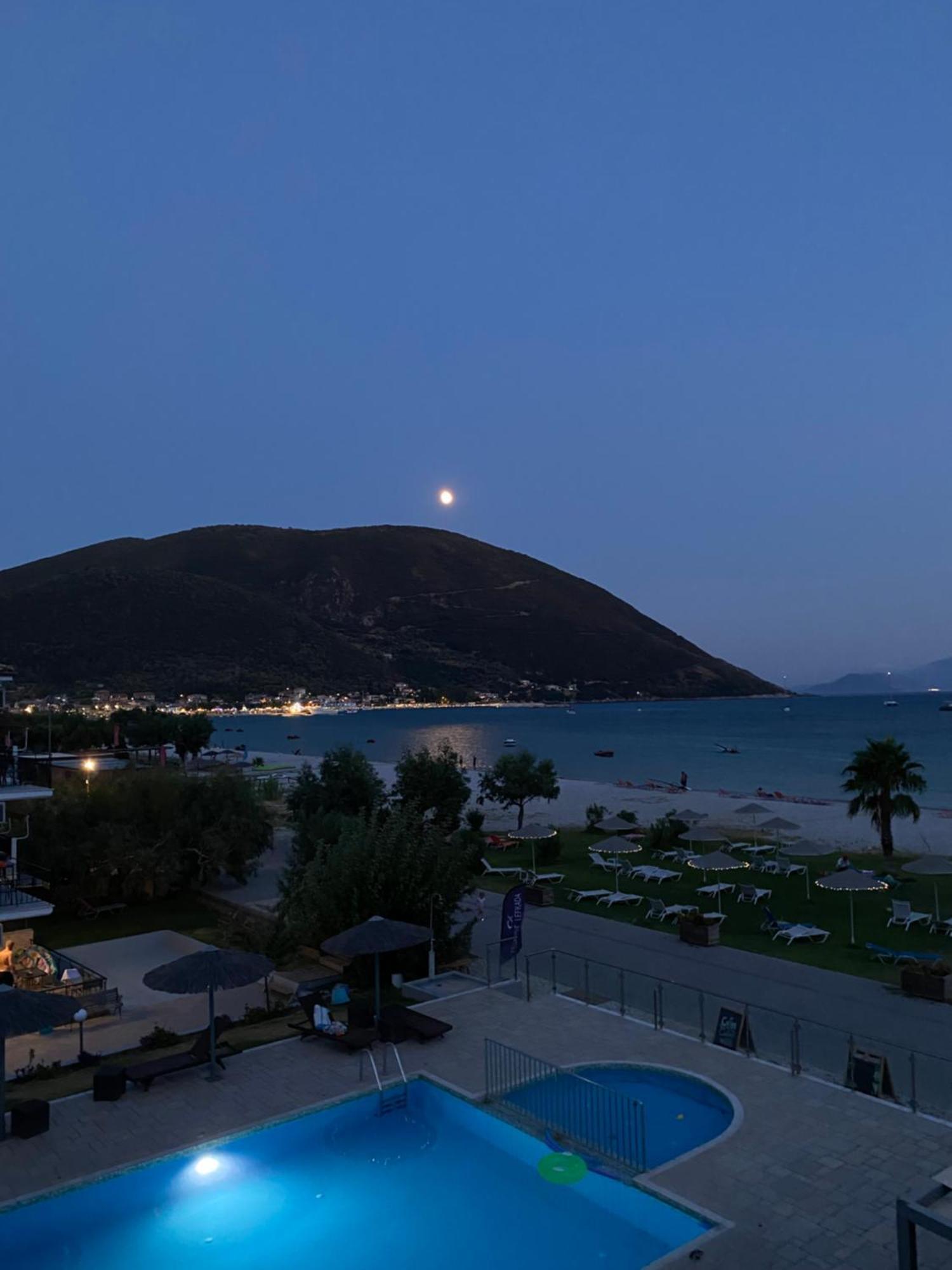 Surf Vasiliki (Lefkada)