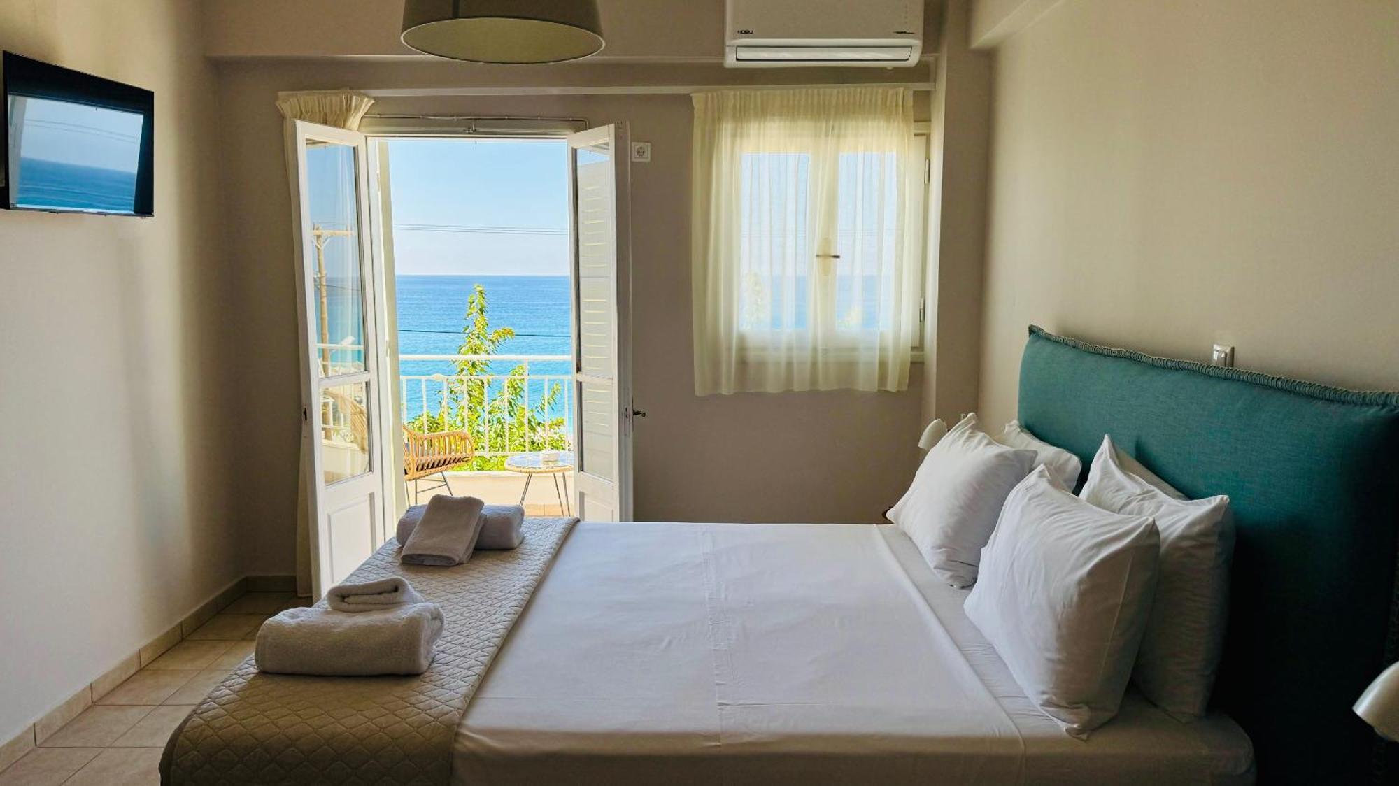 Monato Luxury Holiday home Agios Nikitas