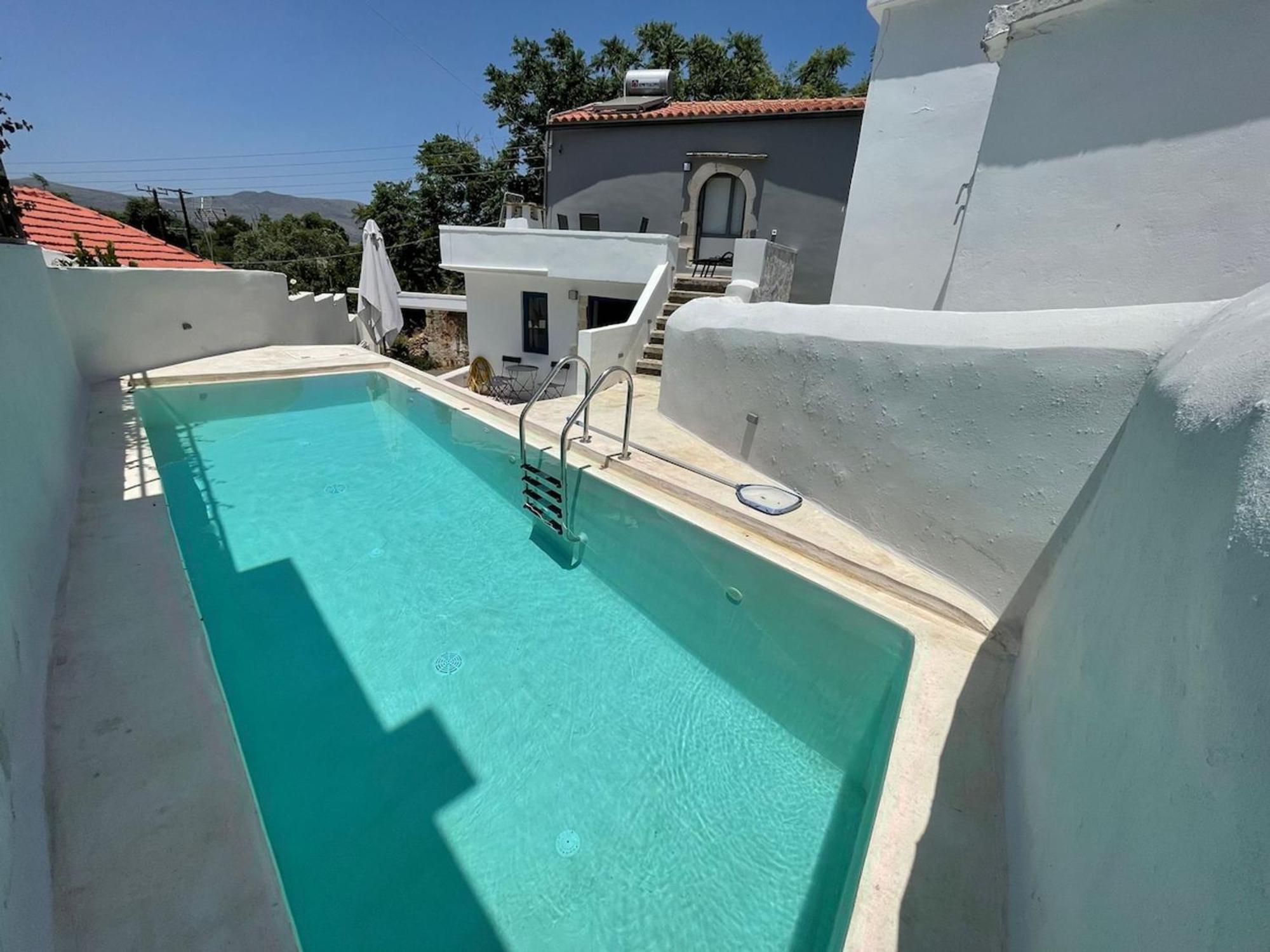 Armenous Dia's Mansion * Armenoi (Chania)