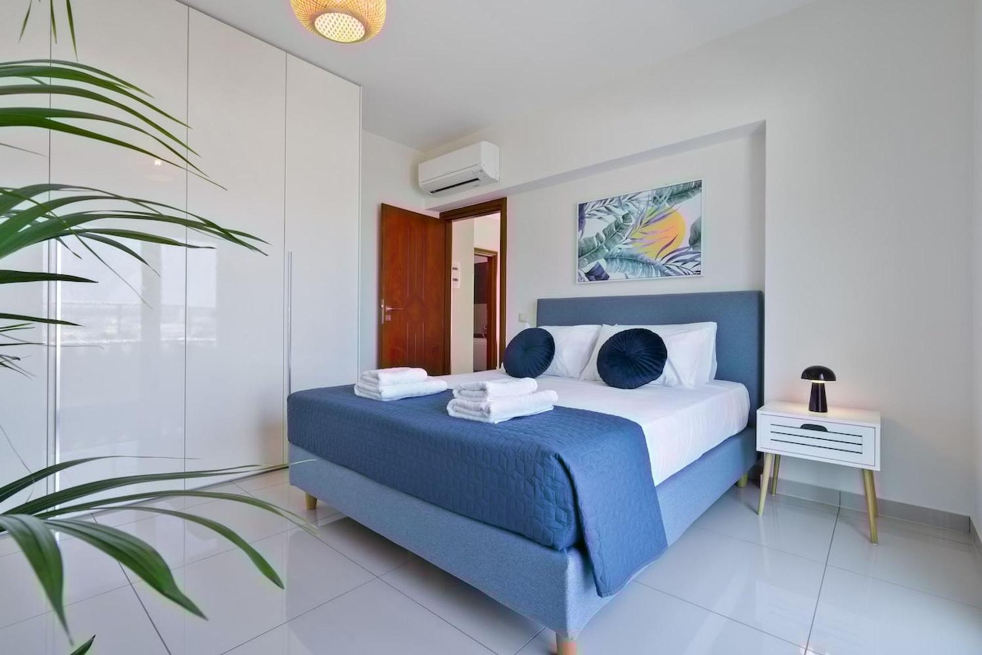 Isabella Luxury Living Rooftop Jacuzzi Villa Souda